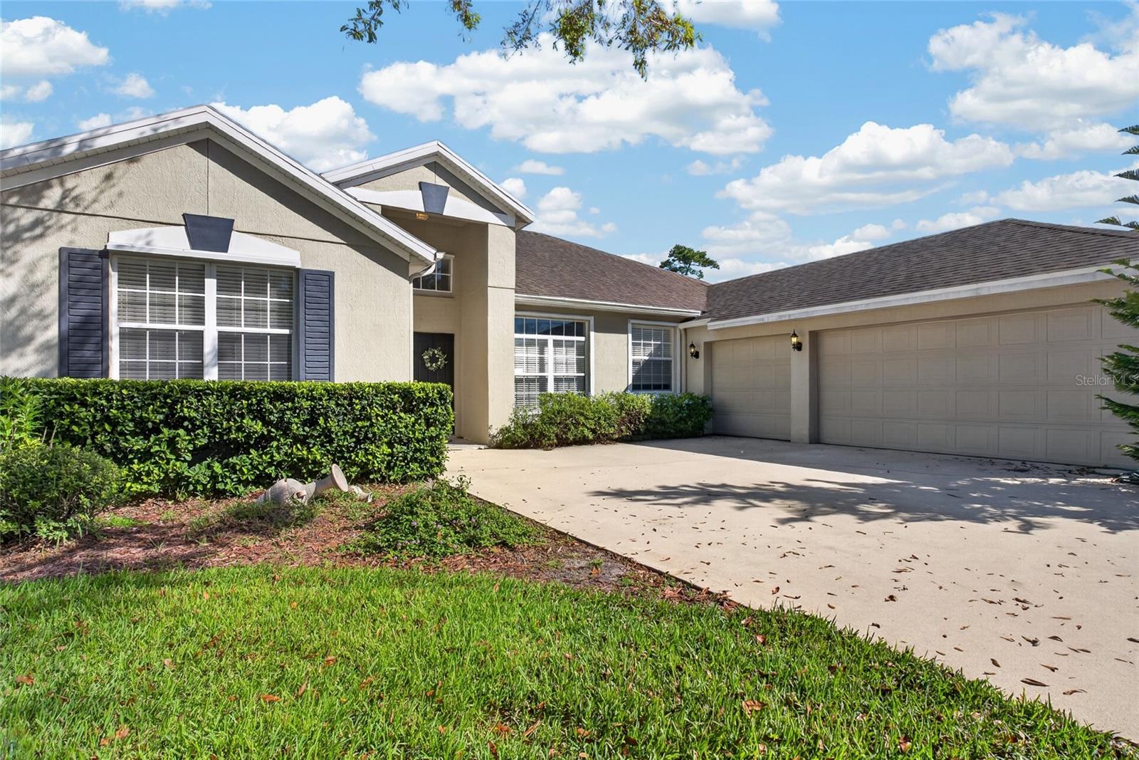 467 Osprey Lakes Circle — photo