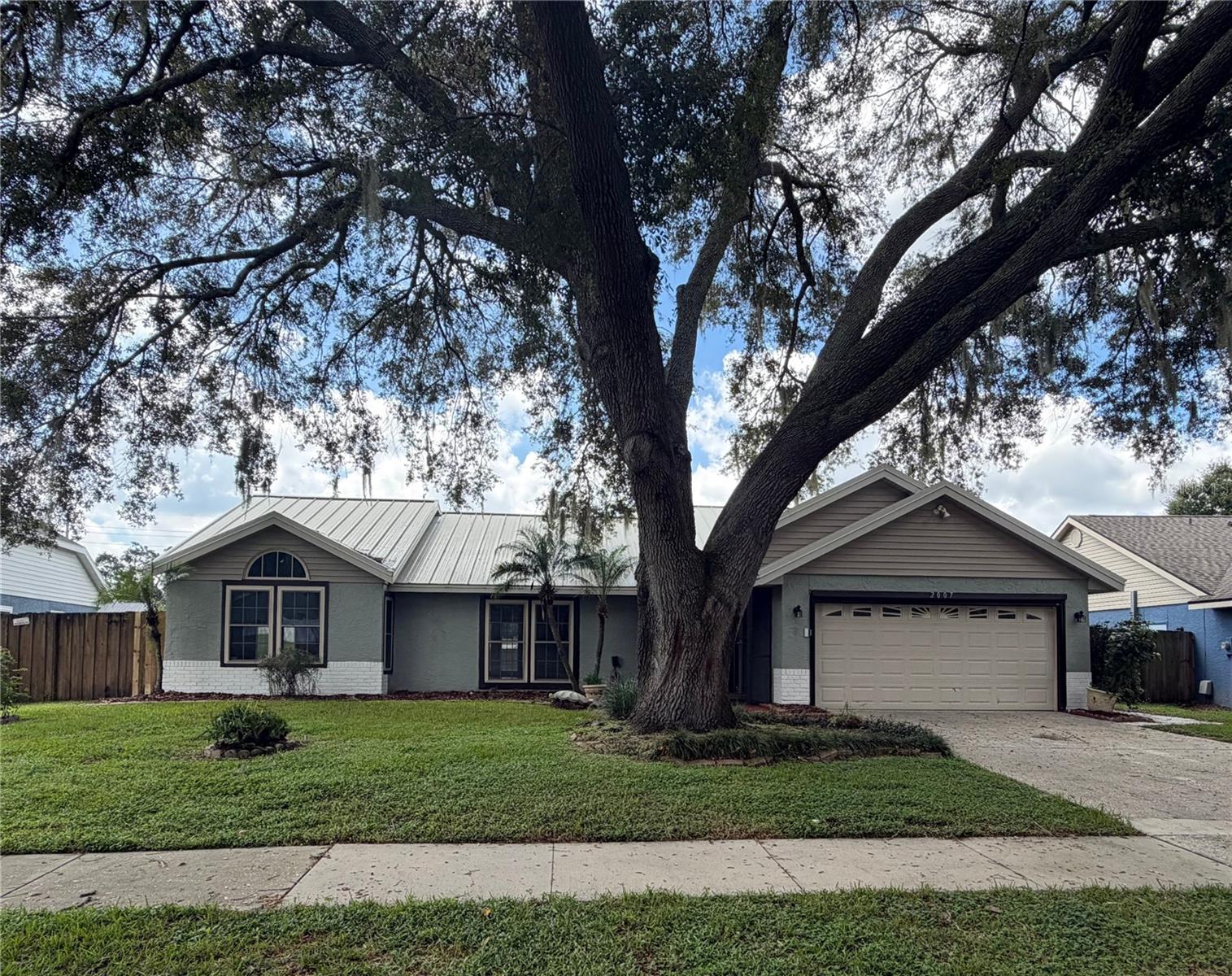 2007 Darlington Oak Drive — photo