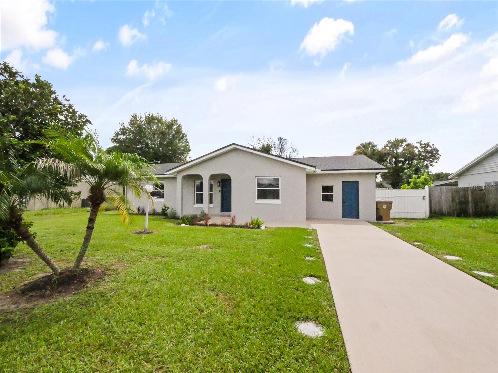 135 Iguala Drive — photo