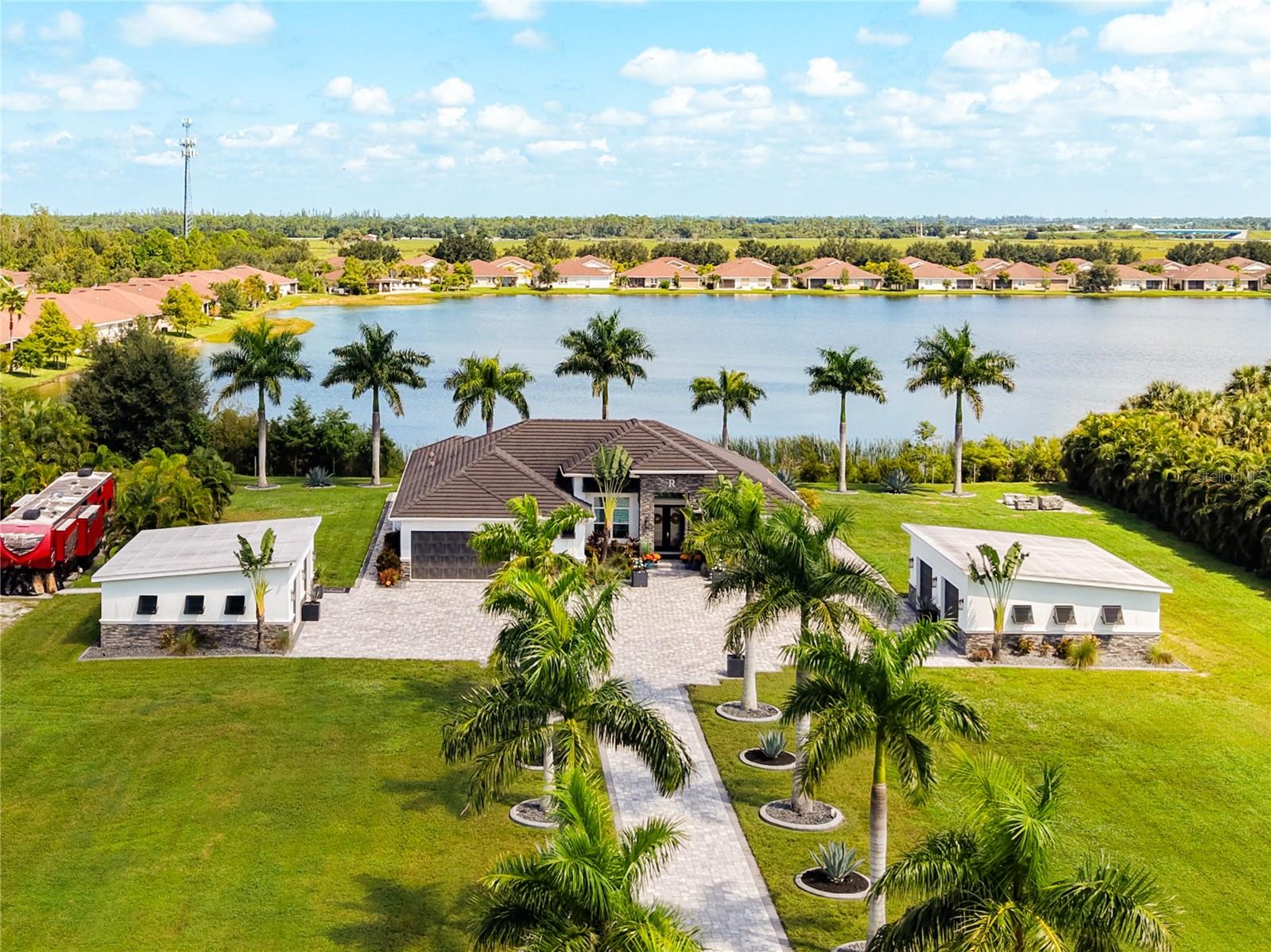 2930 Scenic View Drive — photo