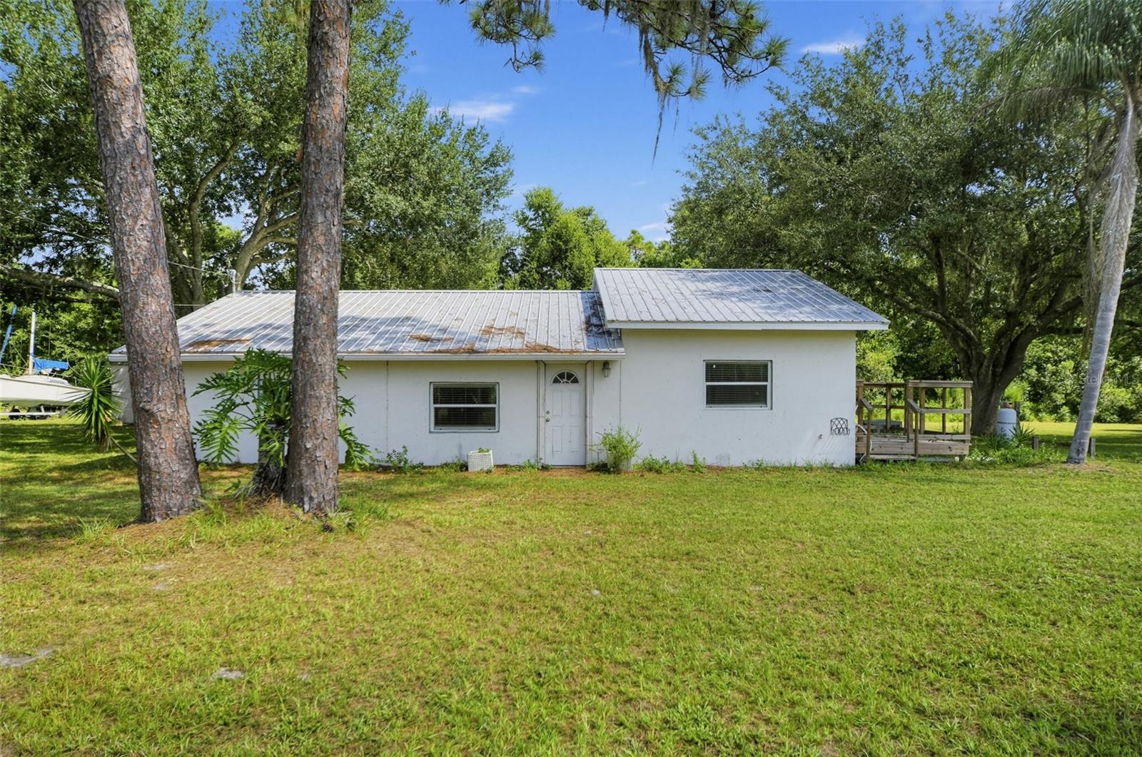 4175 Oakwood Drive — photo