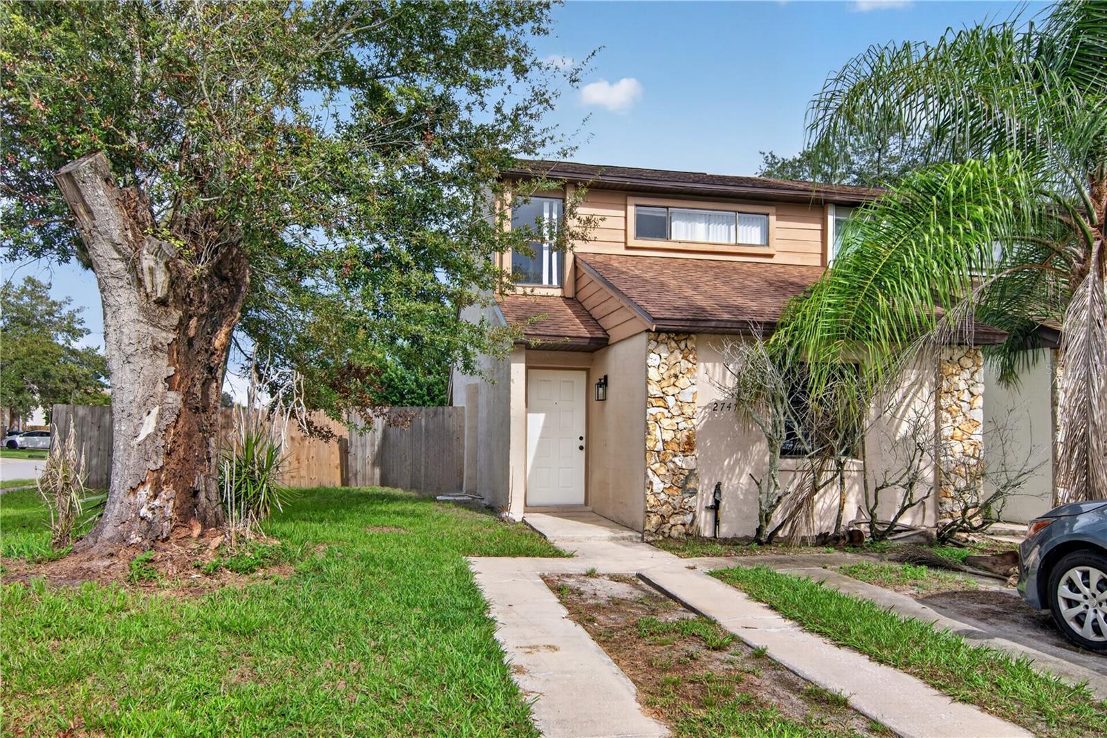 2747 Gray Fox Lane — photo