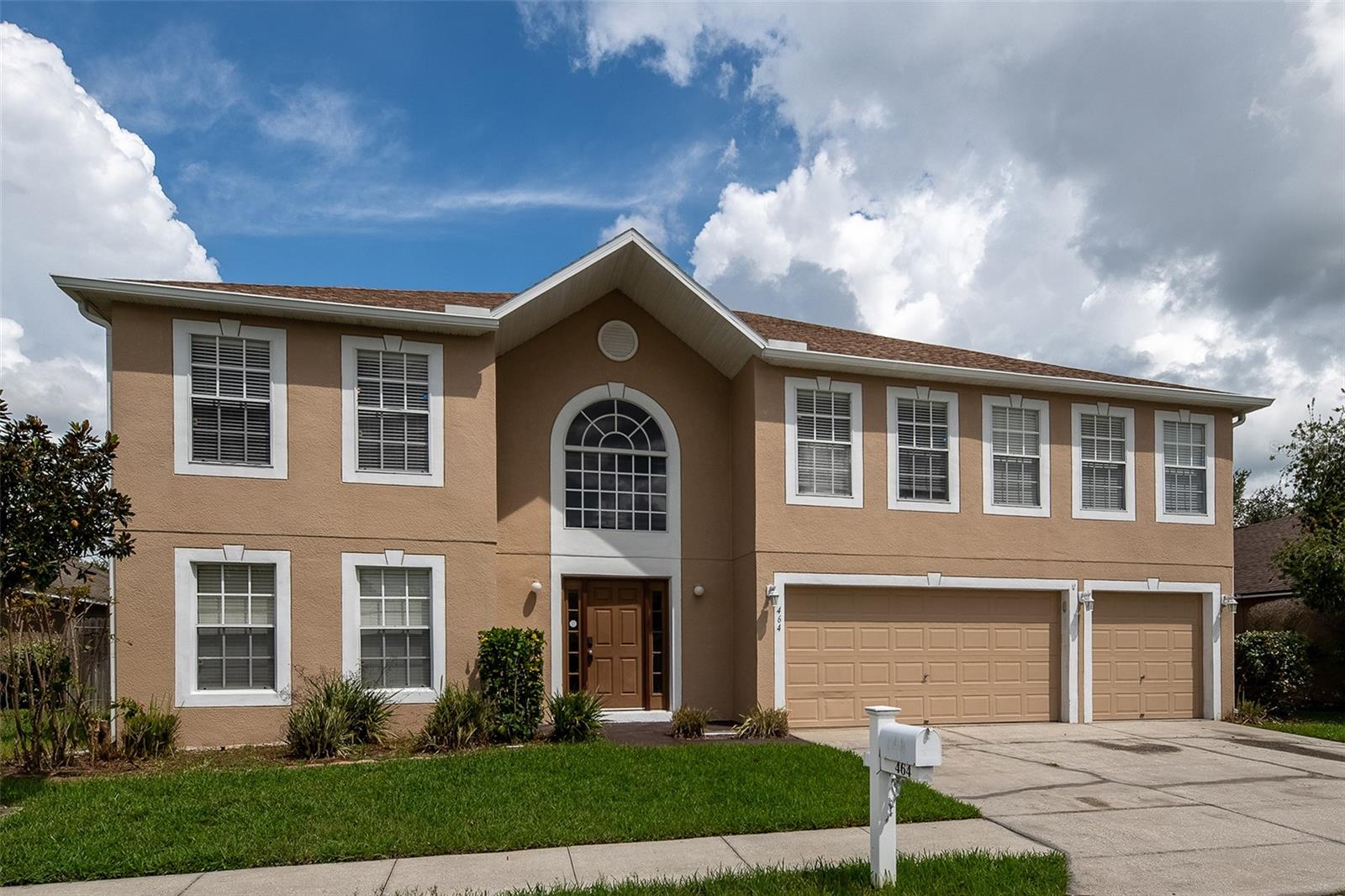 464 Fish Hawk Drive — photo