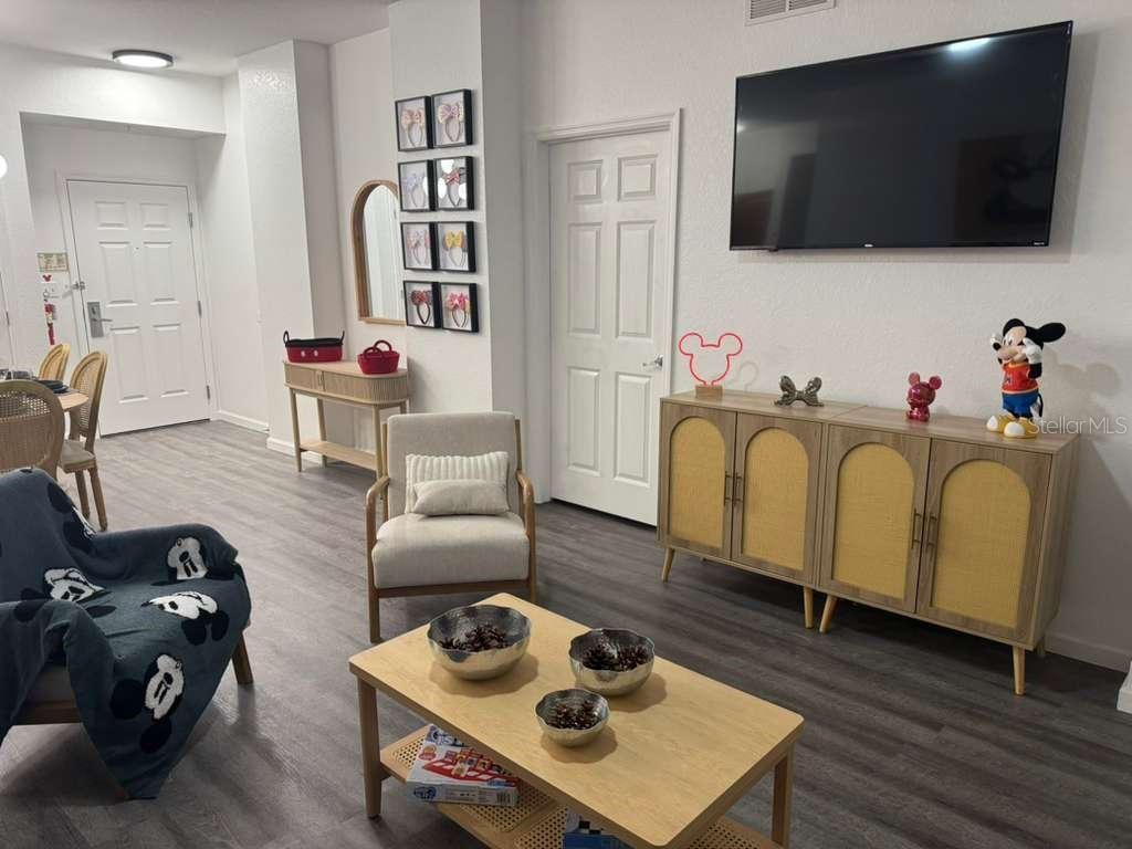 8100 POINCIANA BLVD — photo 3