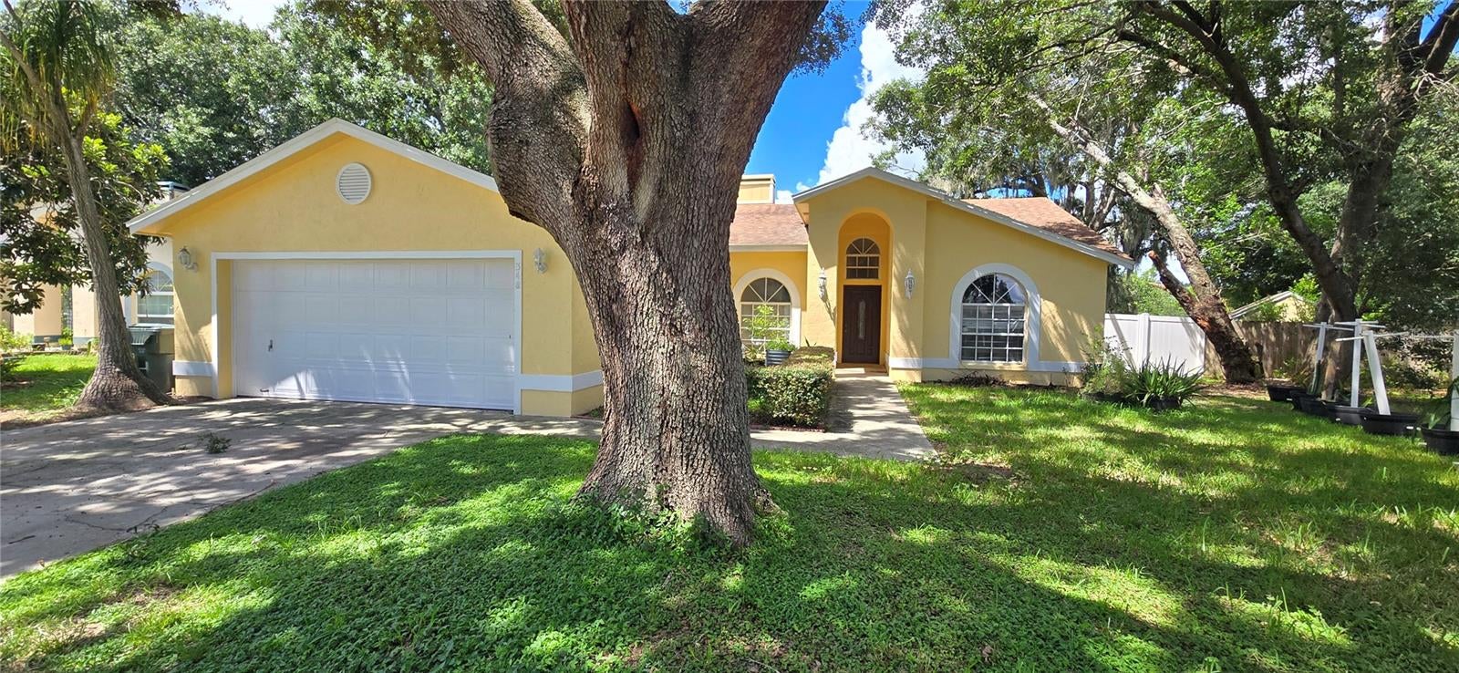 348 Vineyard Drive — photo