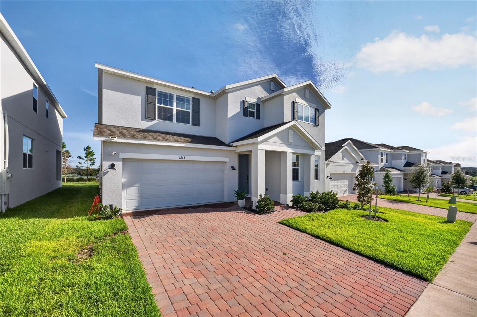 7268 Rolling Leaf Road — photo