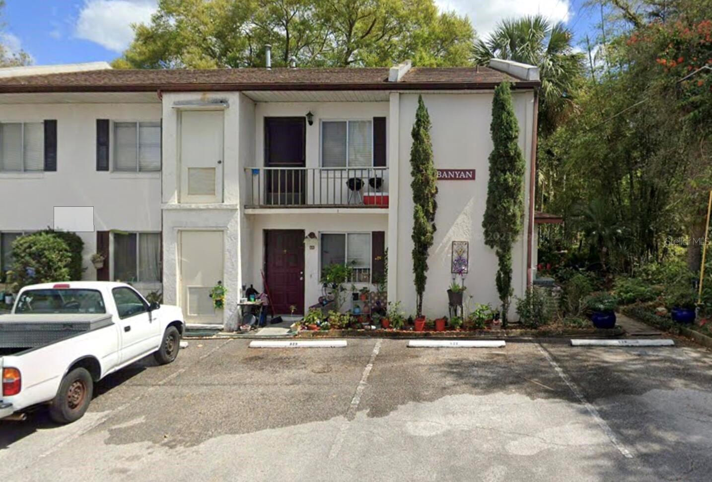 628 Pavare Court 1 — photo