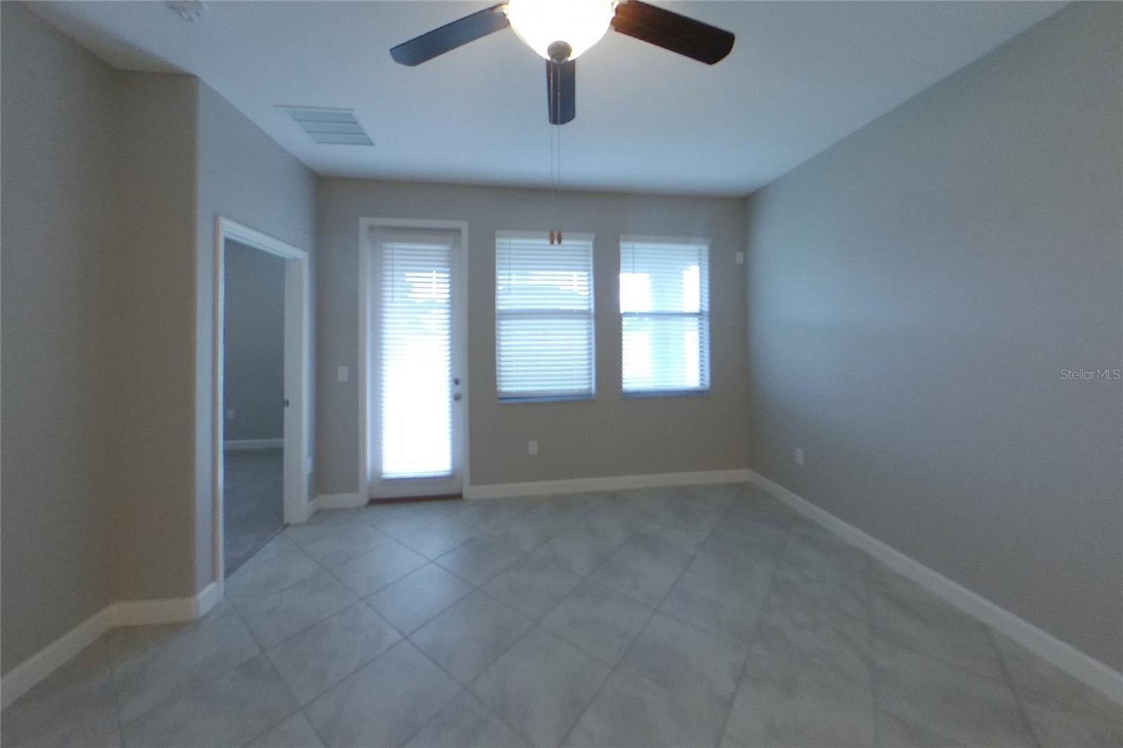 9735 IVORY DR — photo 2