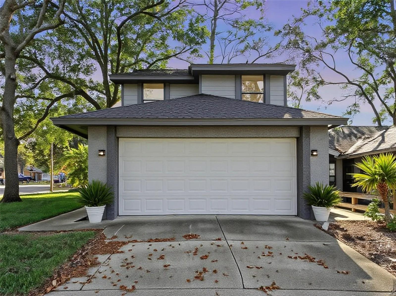 1196 Indian Bluff — photo