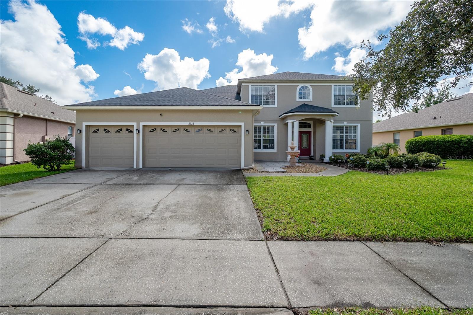 2122 Cascades Cove Drive — photo