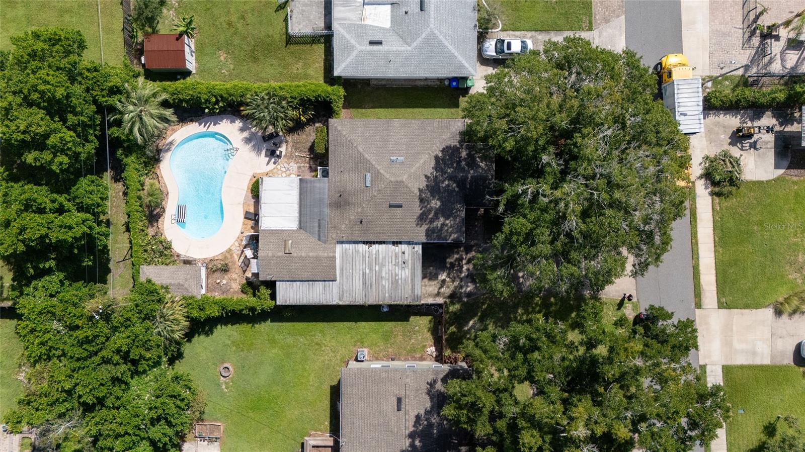 825 CAREW AVE — photo 3