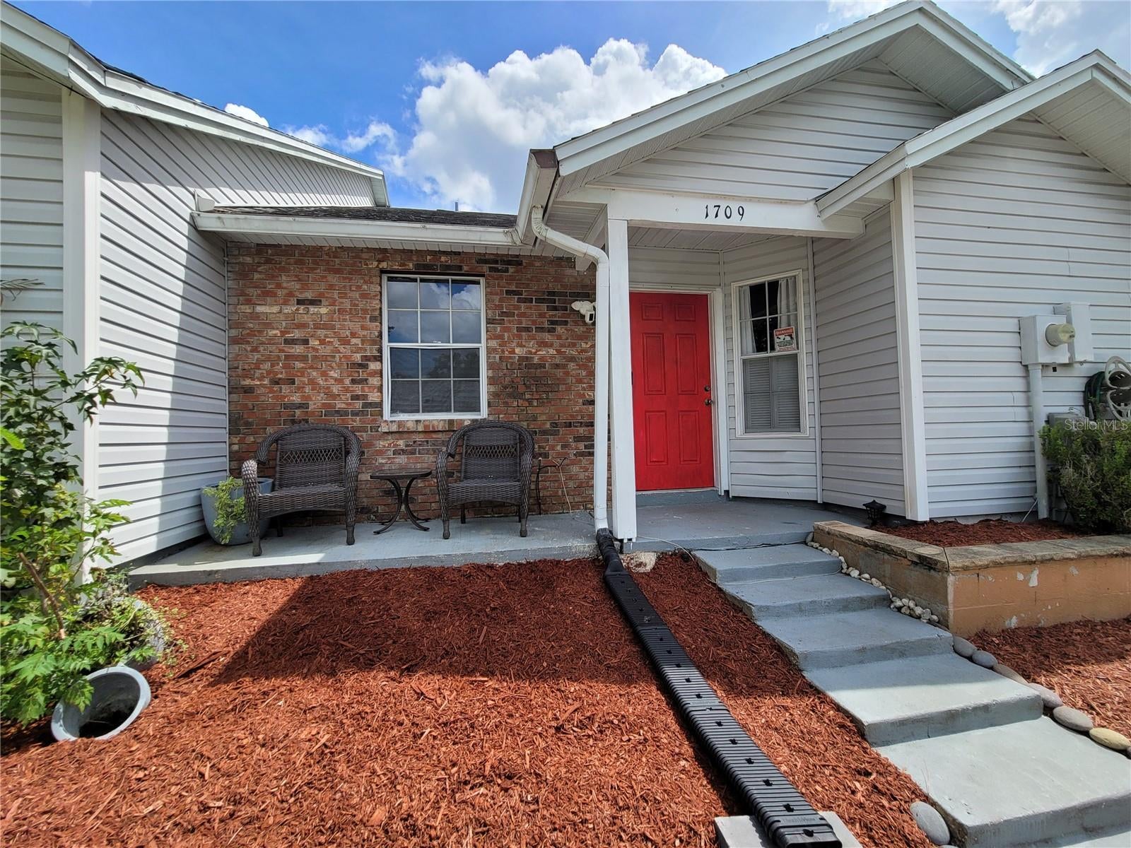 1709 Rivers Edge Drive — photo