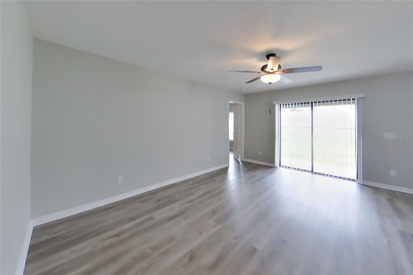 1608 FITZGERALD DR — photo 2