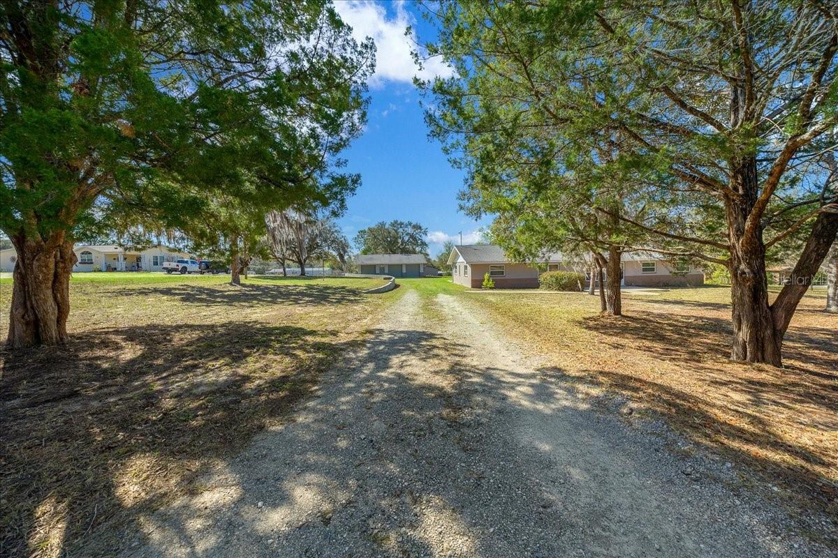 650 E WACKER STREET, HERNANDO, FL 34442 — photo 2
