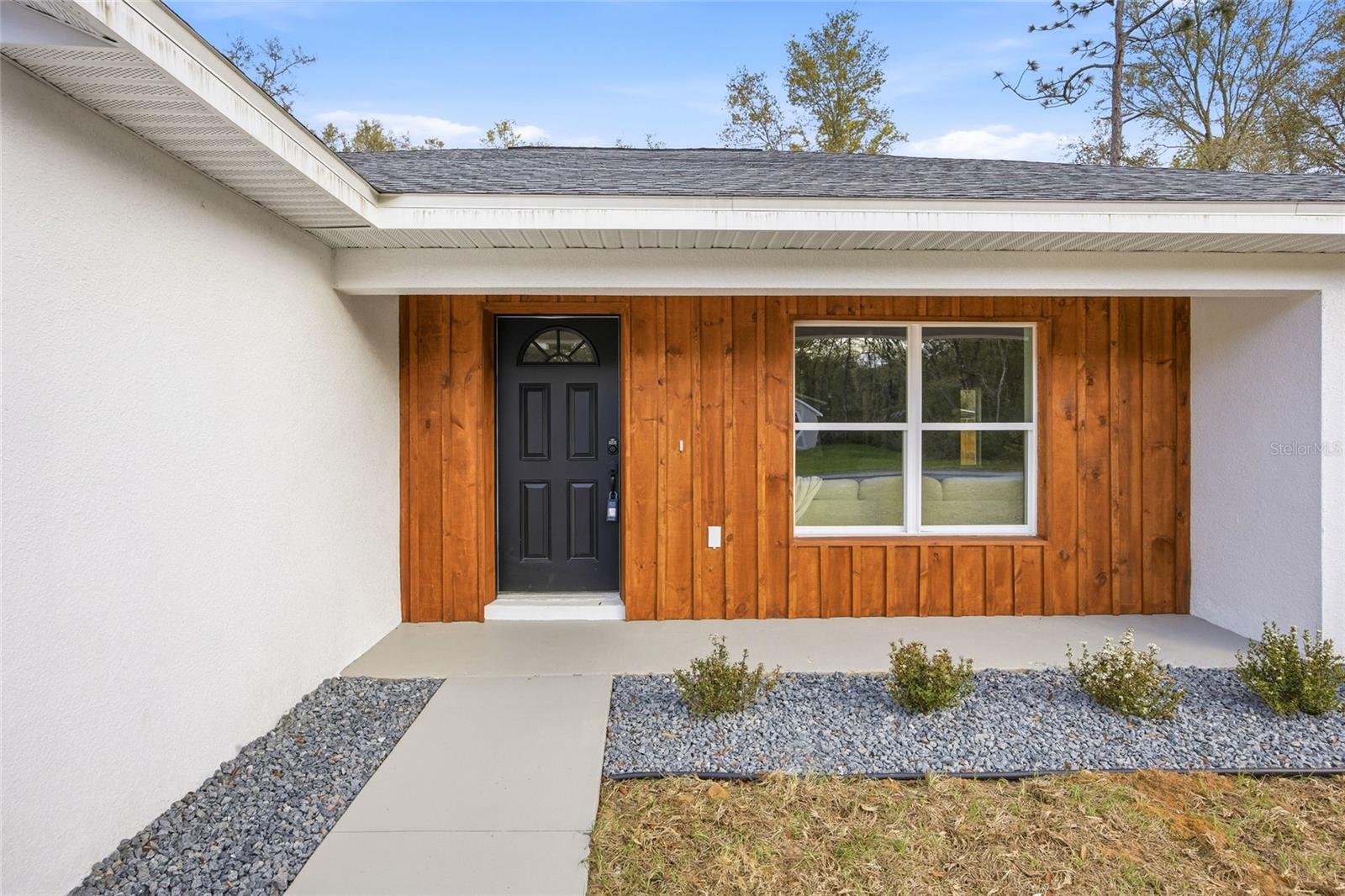2116 W Beach Plum Drive — photo