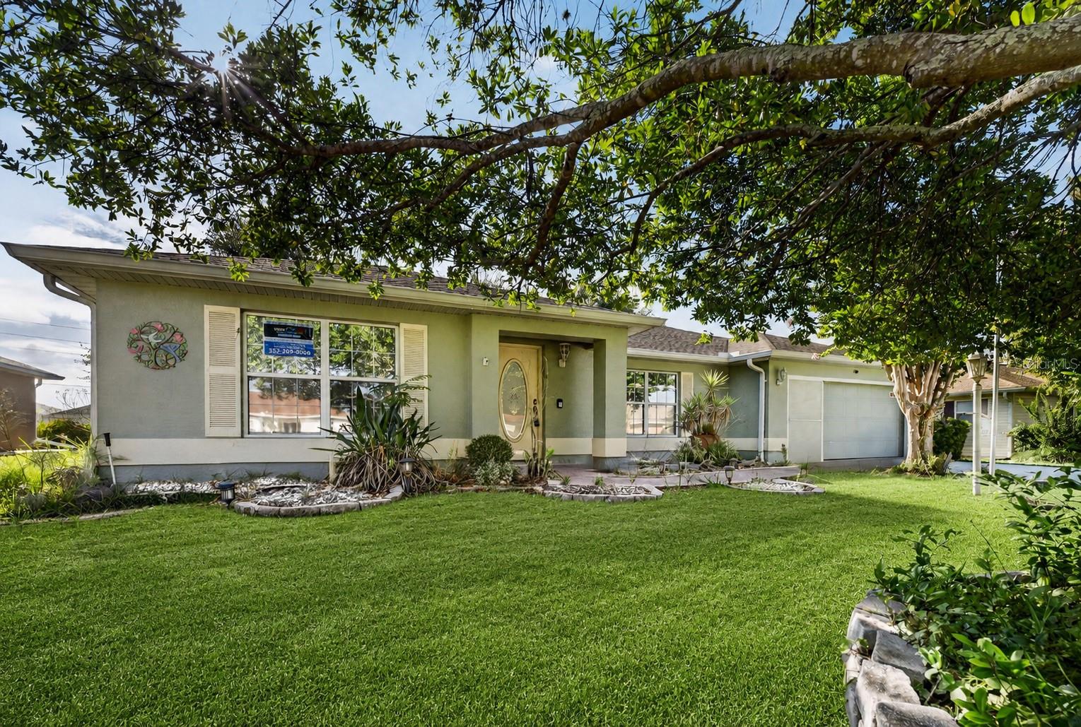 8447 SW 60th Court — photo