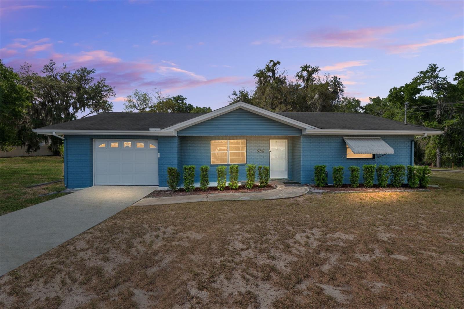9317 E Crescent Drive — photo