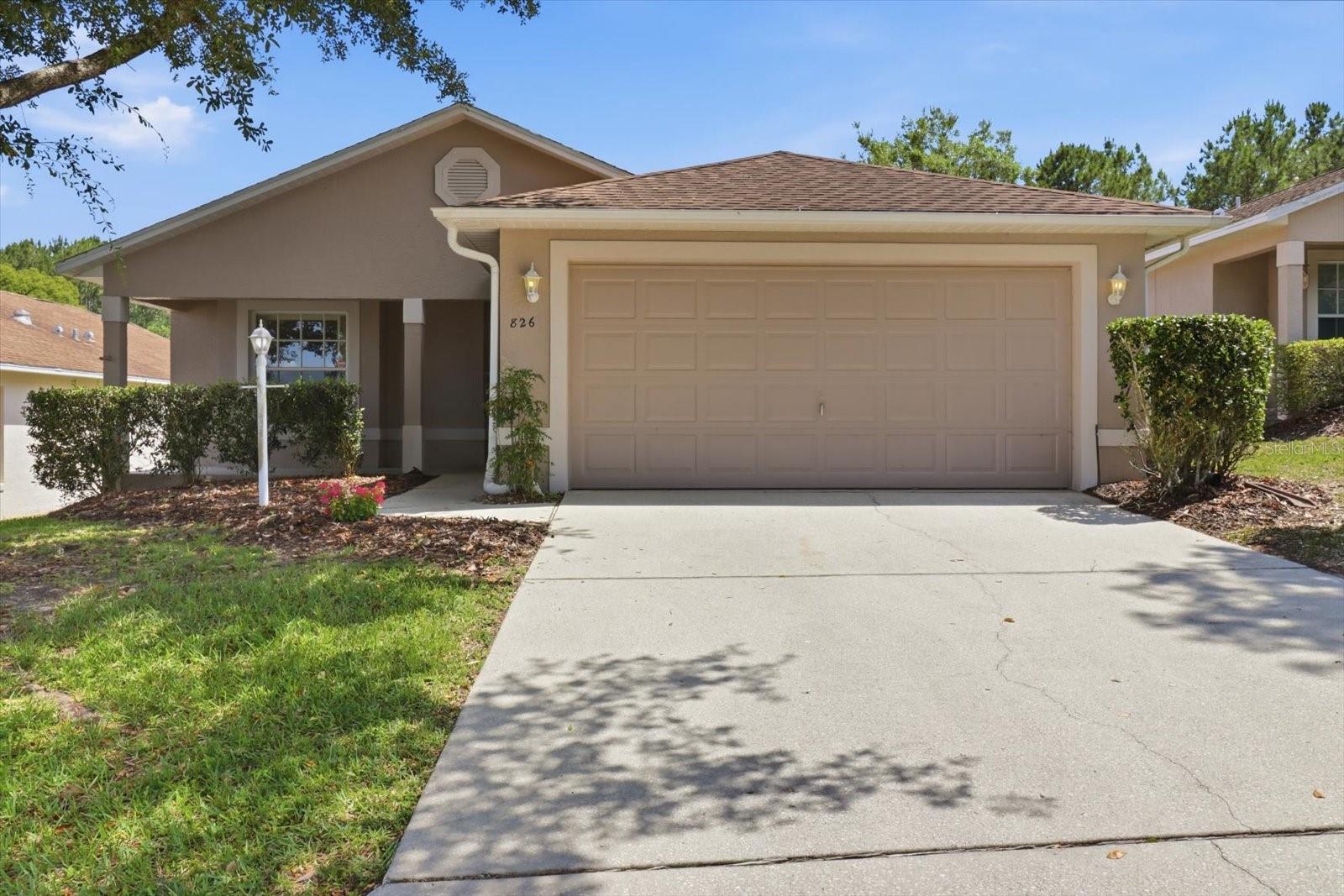 826 W Cockatiel Loop — photo