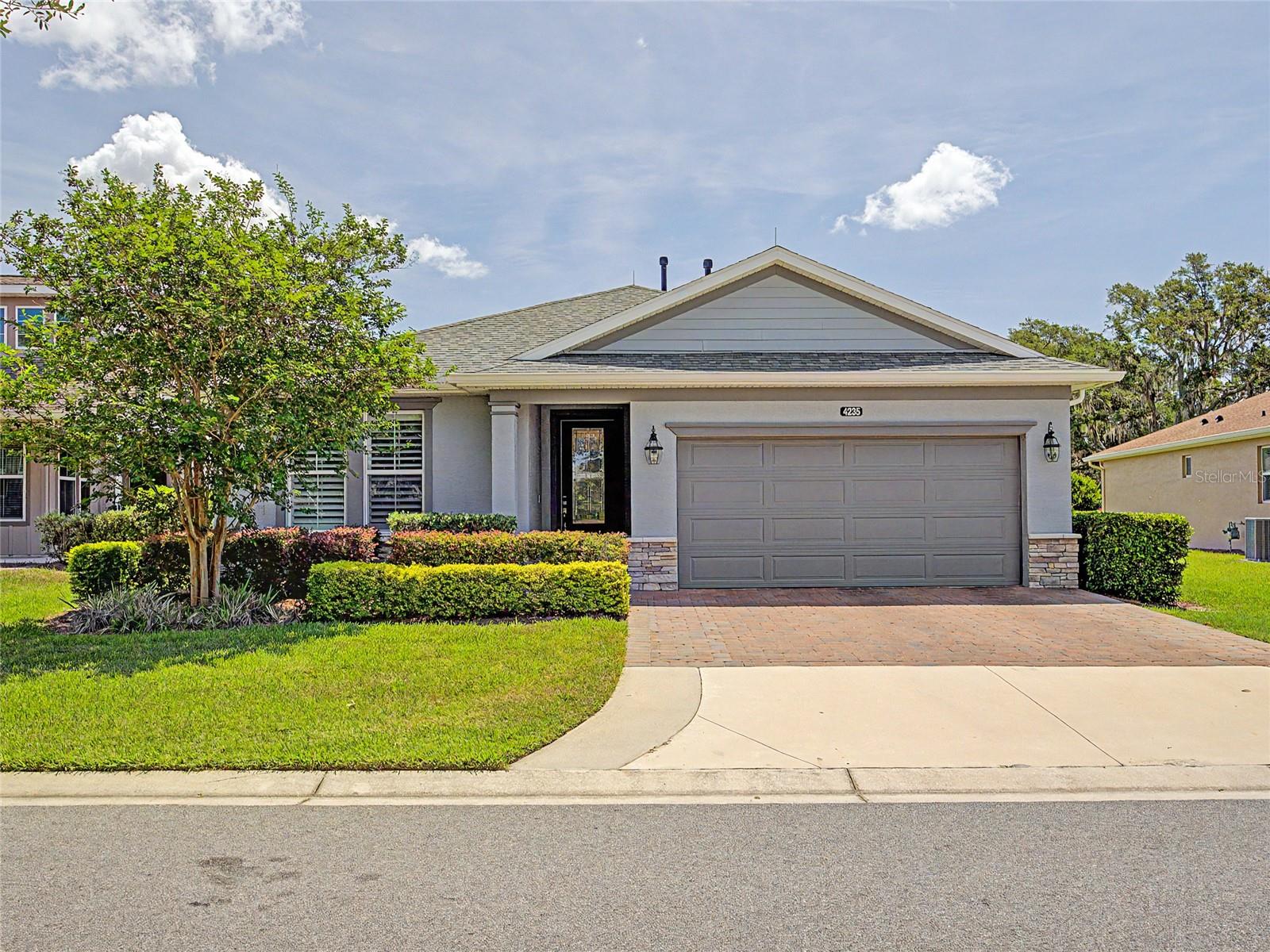 4235 NW 55th Court — photo
