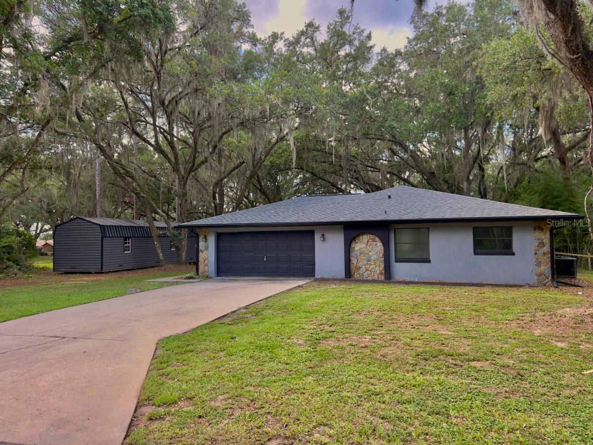 3512 SW Shorewood Drive — photo