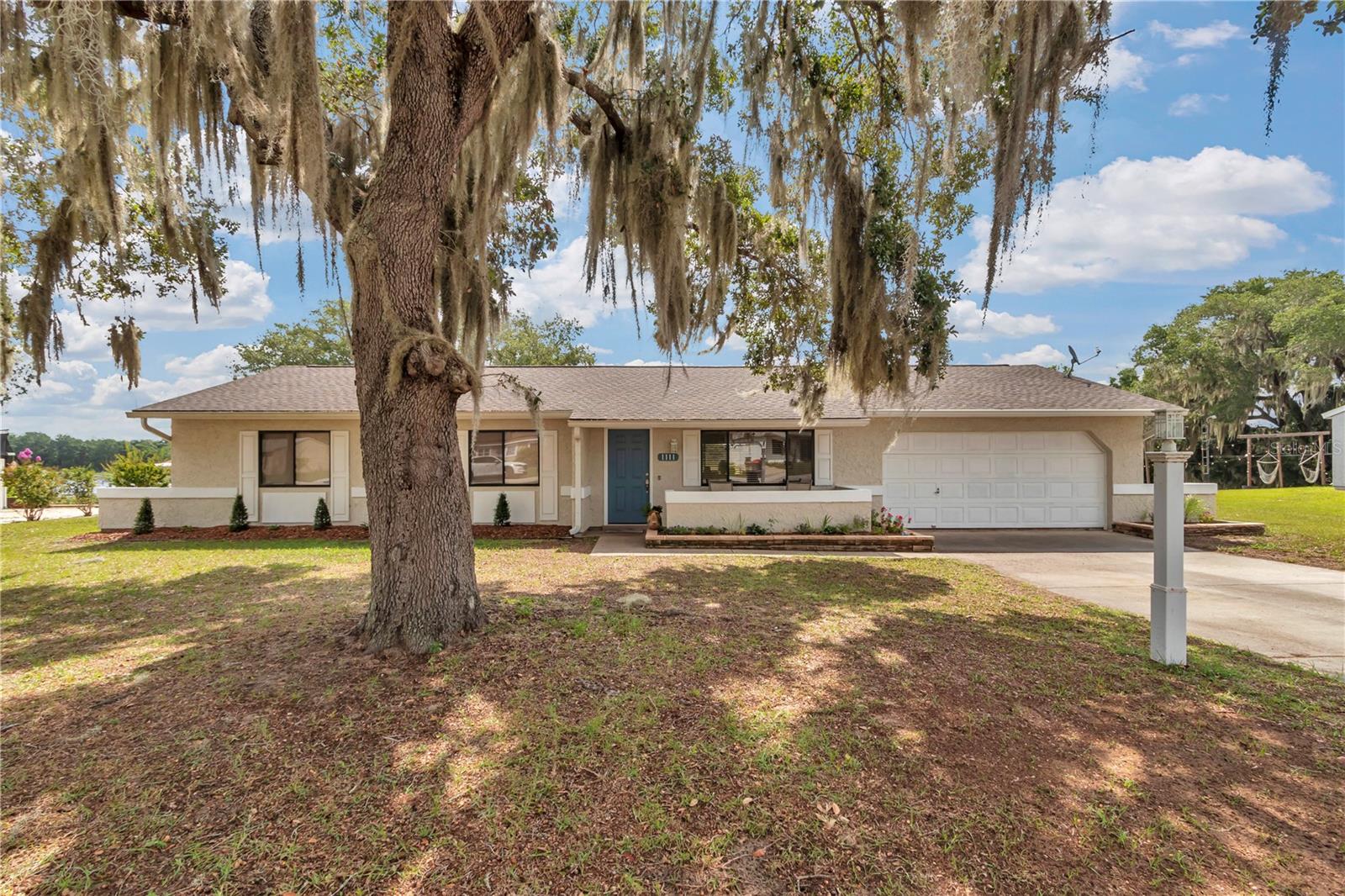 1111 Hickory Road — photo