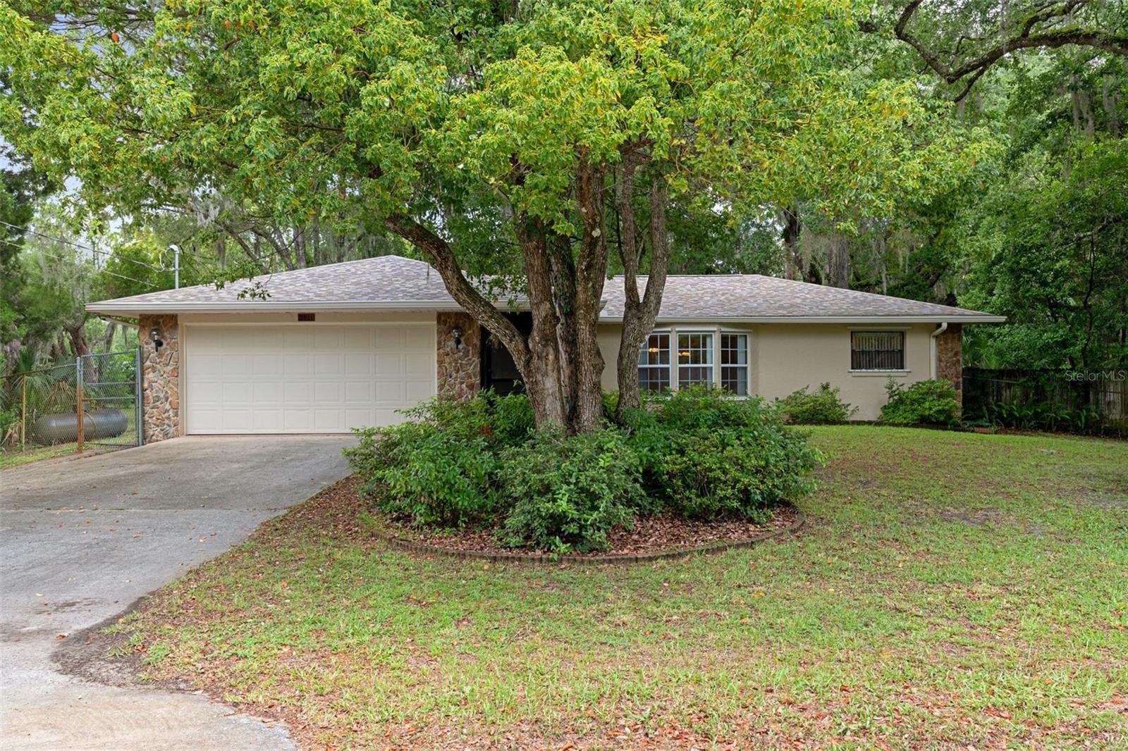 5931 N Brookgreen Drive — photo