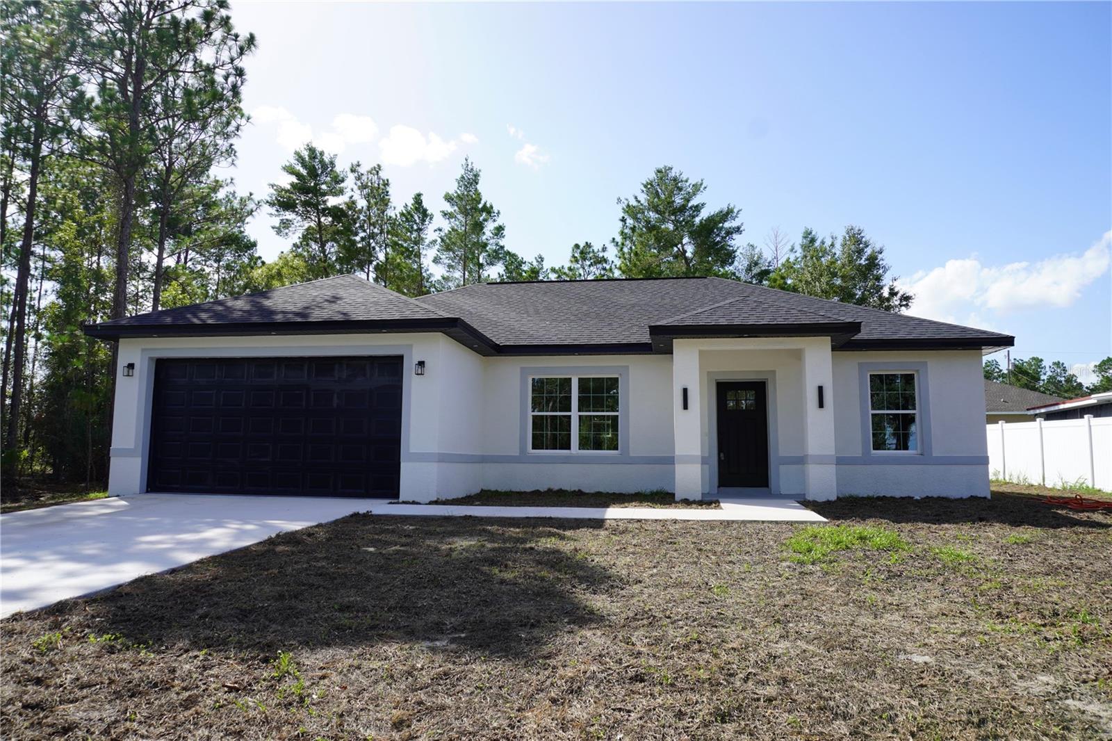 16 Hemlock Trl — photo