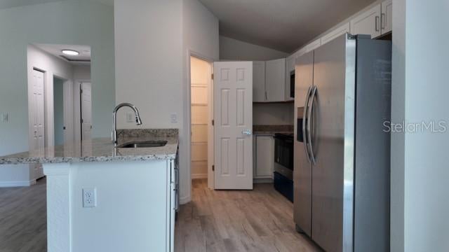 Home in OCALA, FL 34473 — photo 3