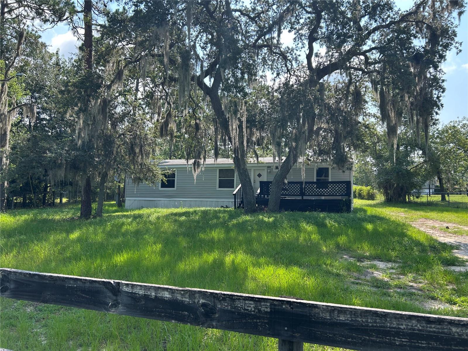 2751 SE State Road 121 — photo