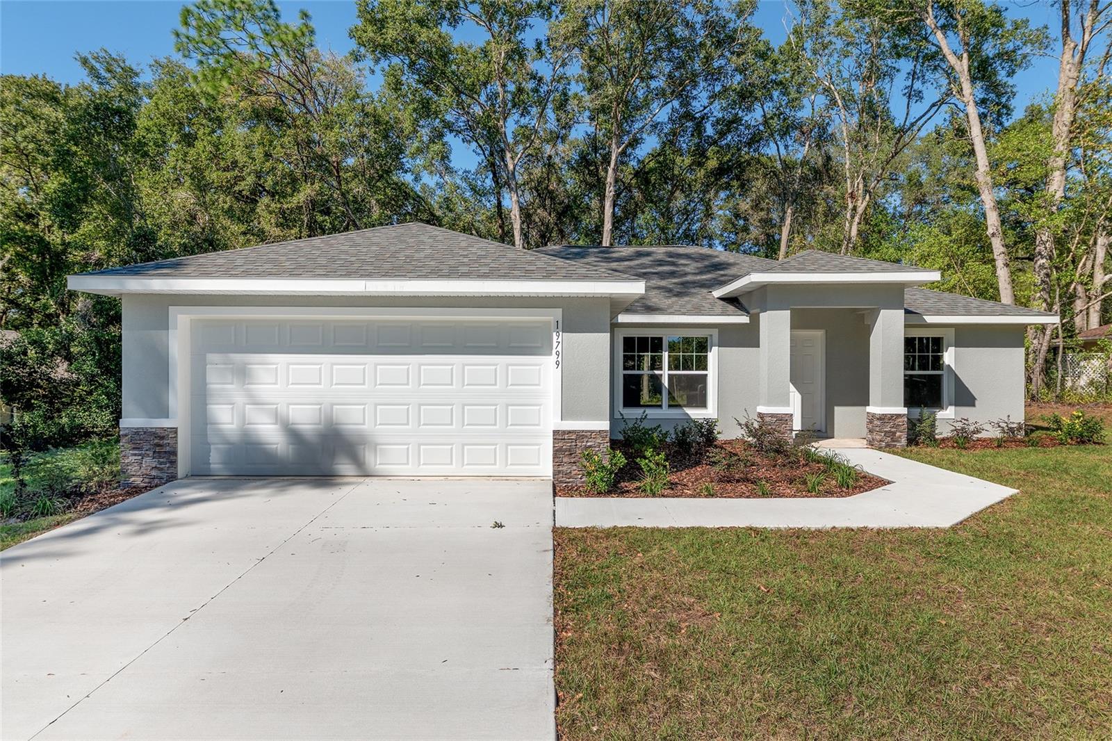 10070 SW 192nd Circle — photo