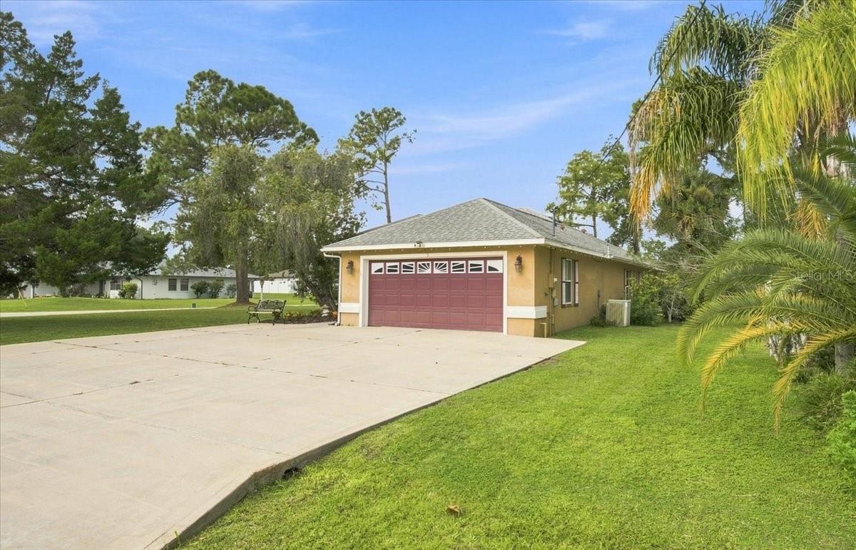 Home in PALM COAST, FL 32164 — photo 3