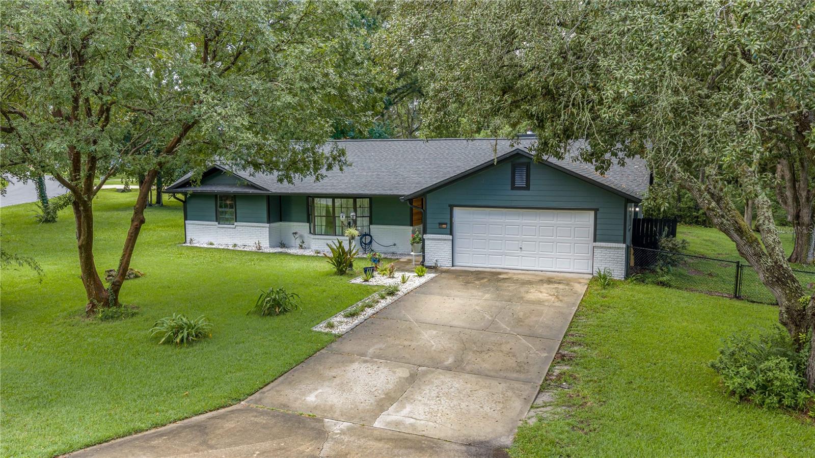 6000 SW 109th Place — photo