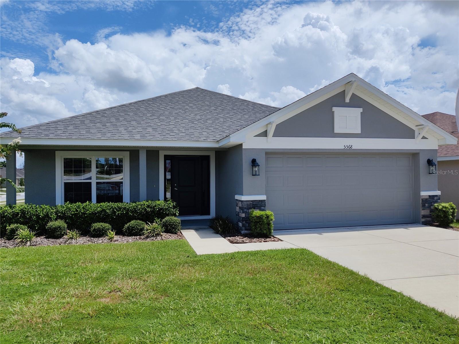 5568 Ocean Breeze Drive — photo