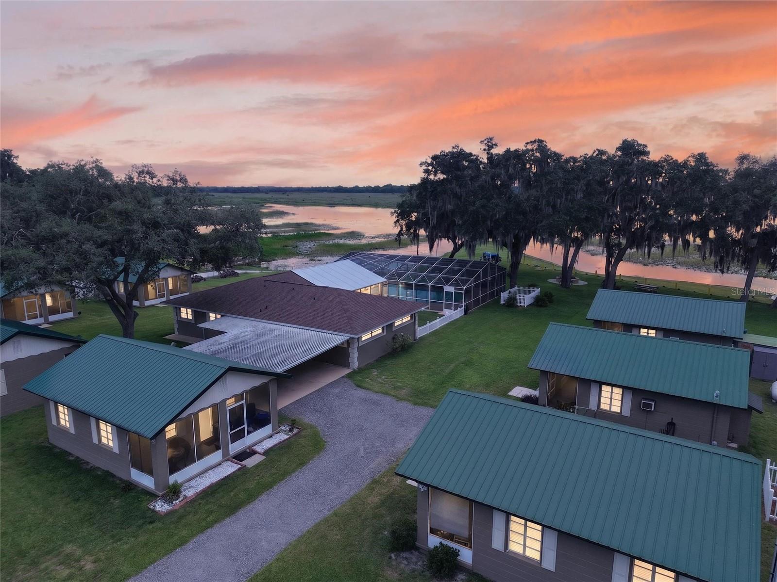 2489 N Lakefront Drive — photo