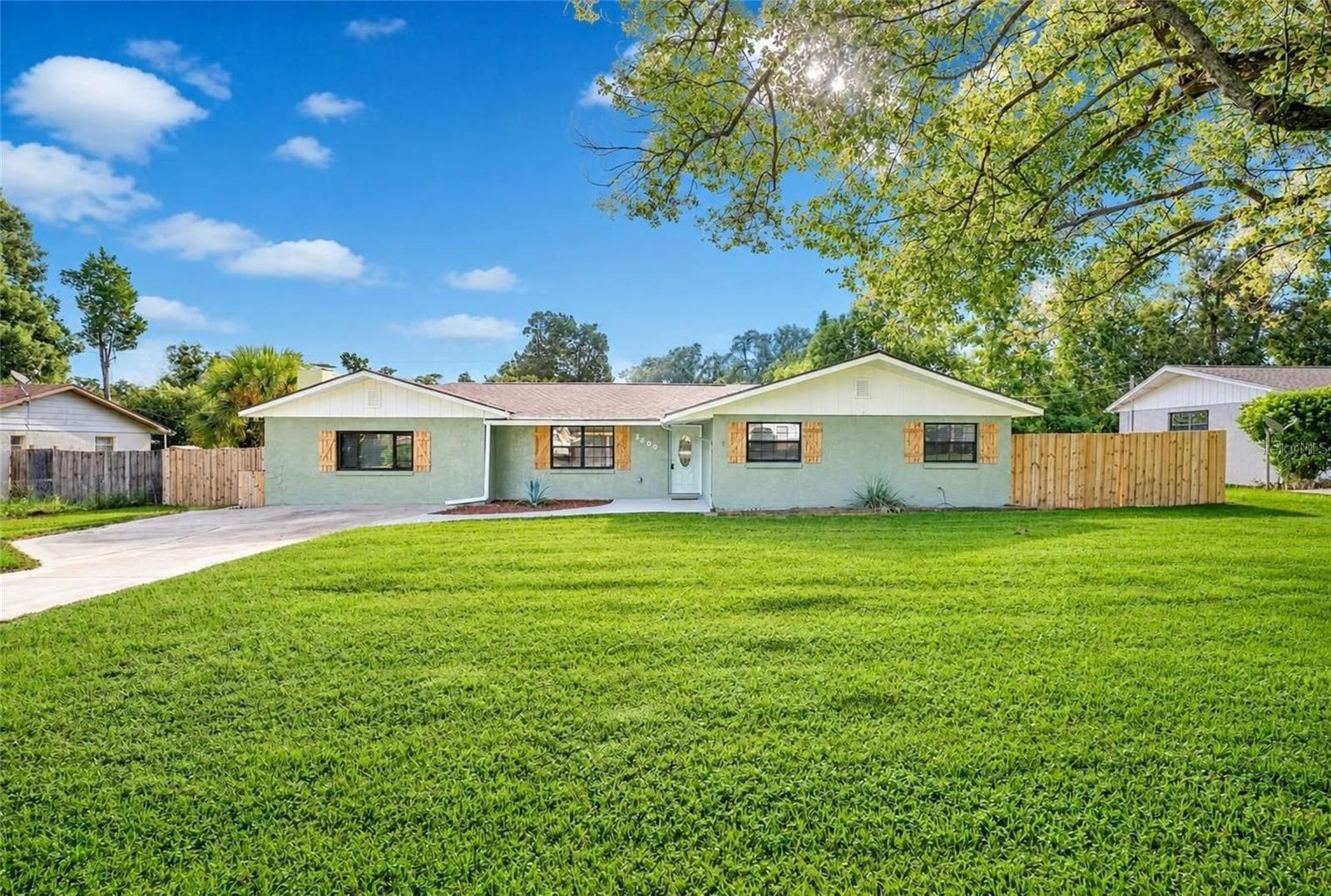 3609 SE 33rd Court — photo