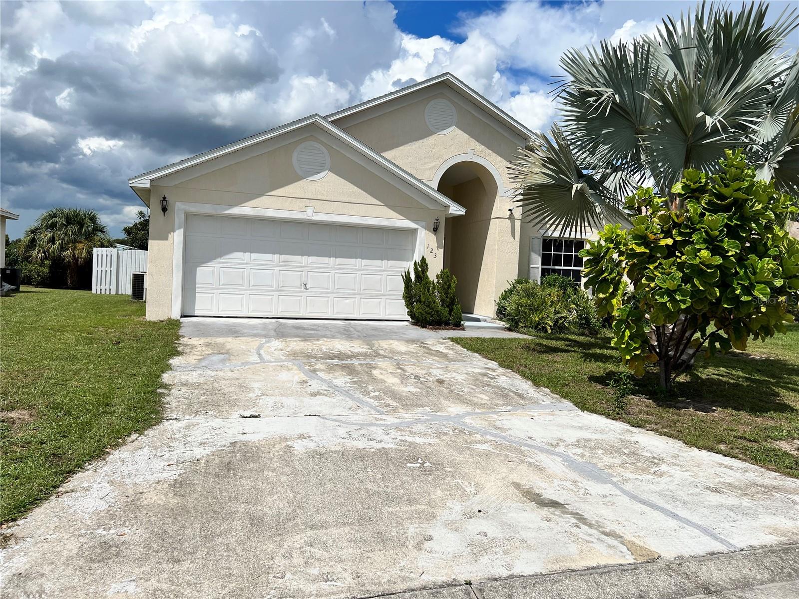 123 Osprey Heights Drive — photo