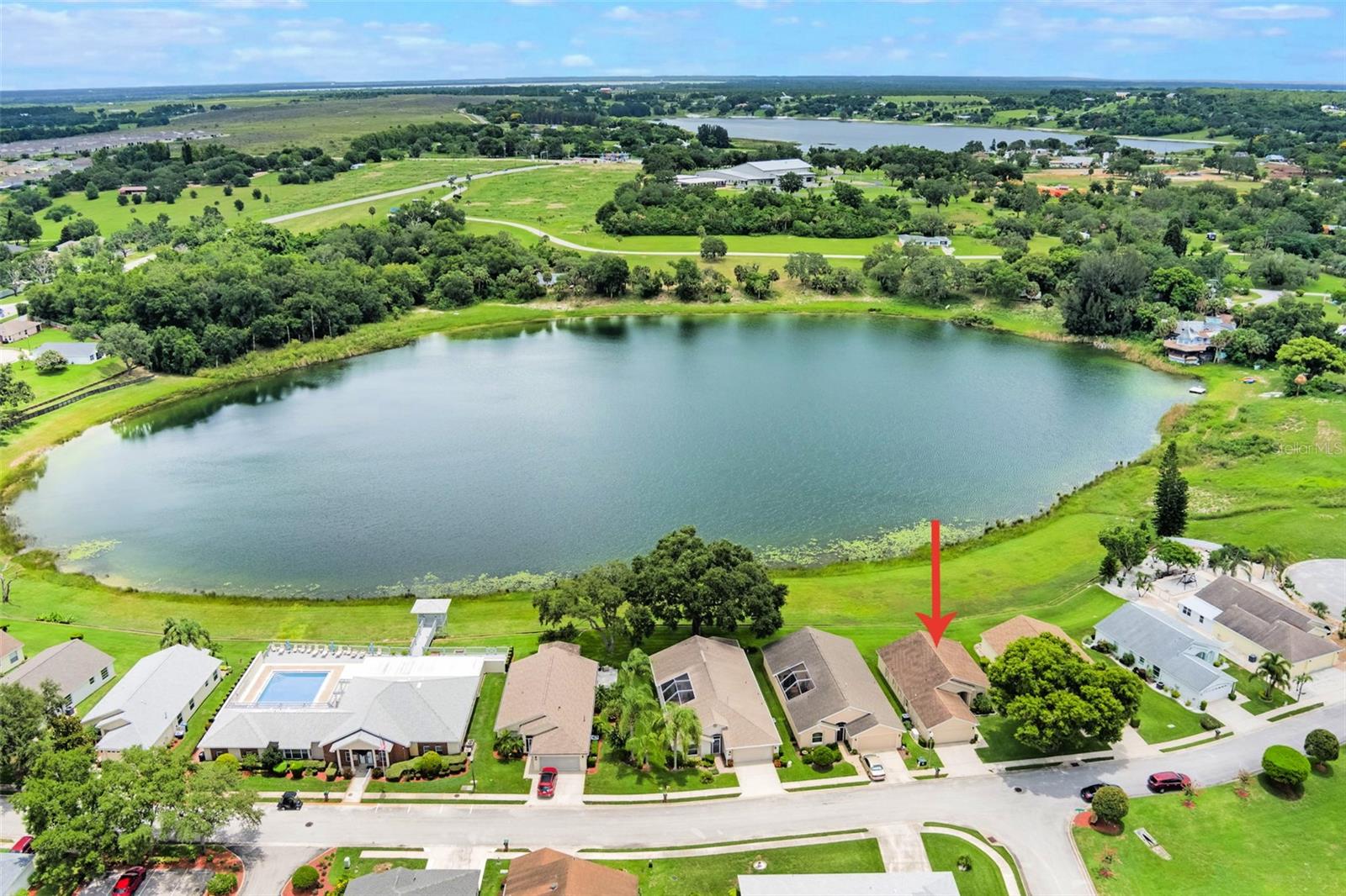 464 Lake Suzanne Drive — photo