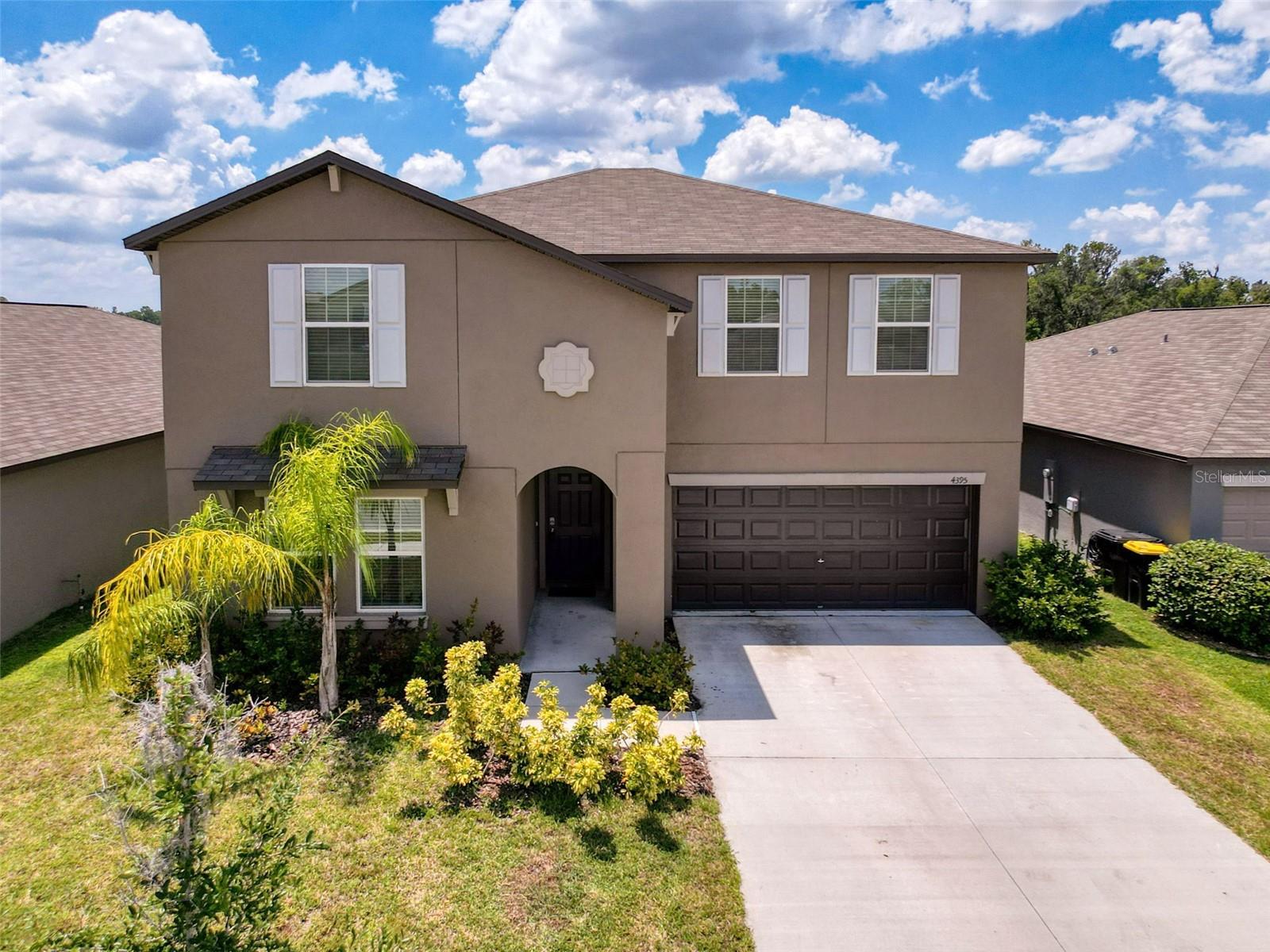 4395 Trotters Way — photo