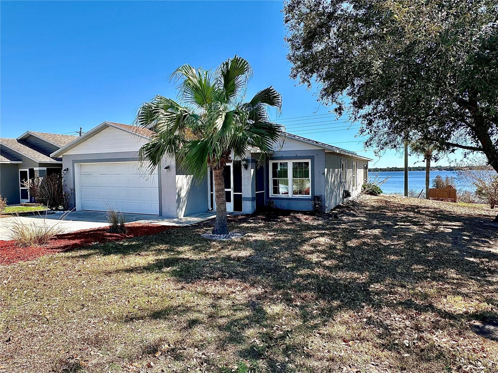 802 Marcia Loop — photo