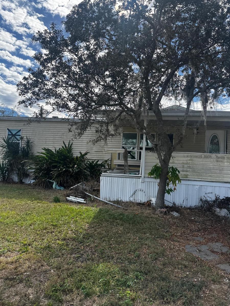 2626 Shiner Drive — photo