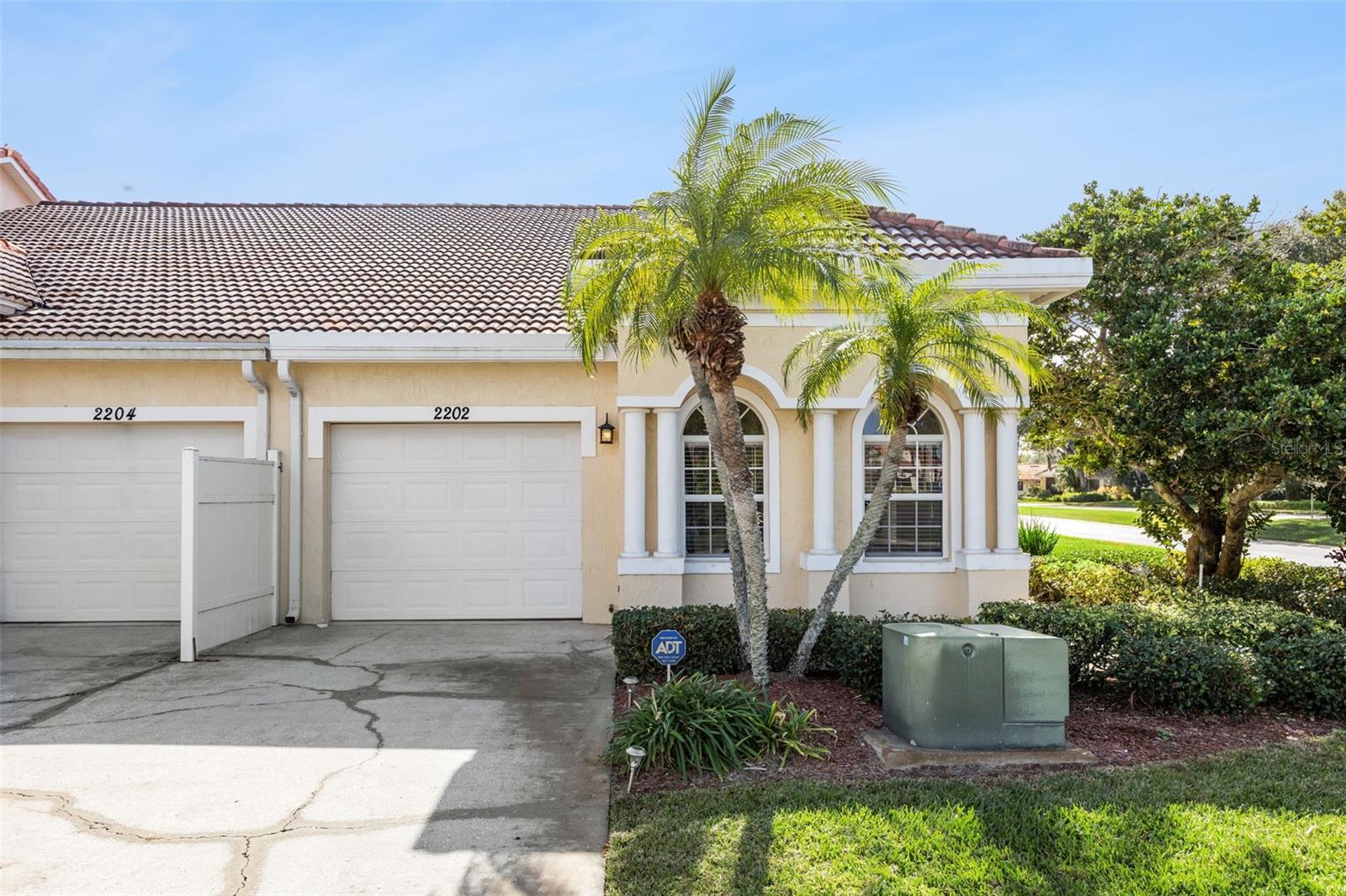 2202 Garden Lake Drive — photo