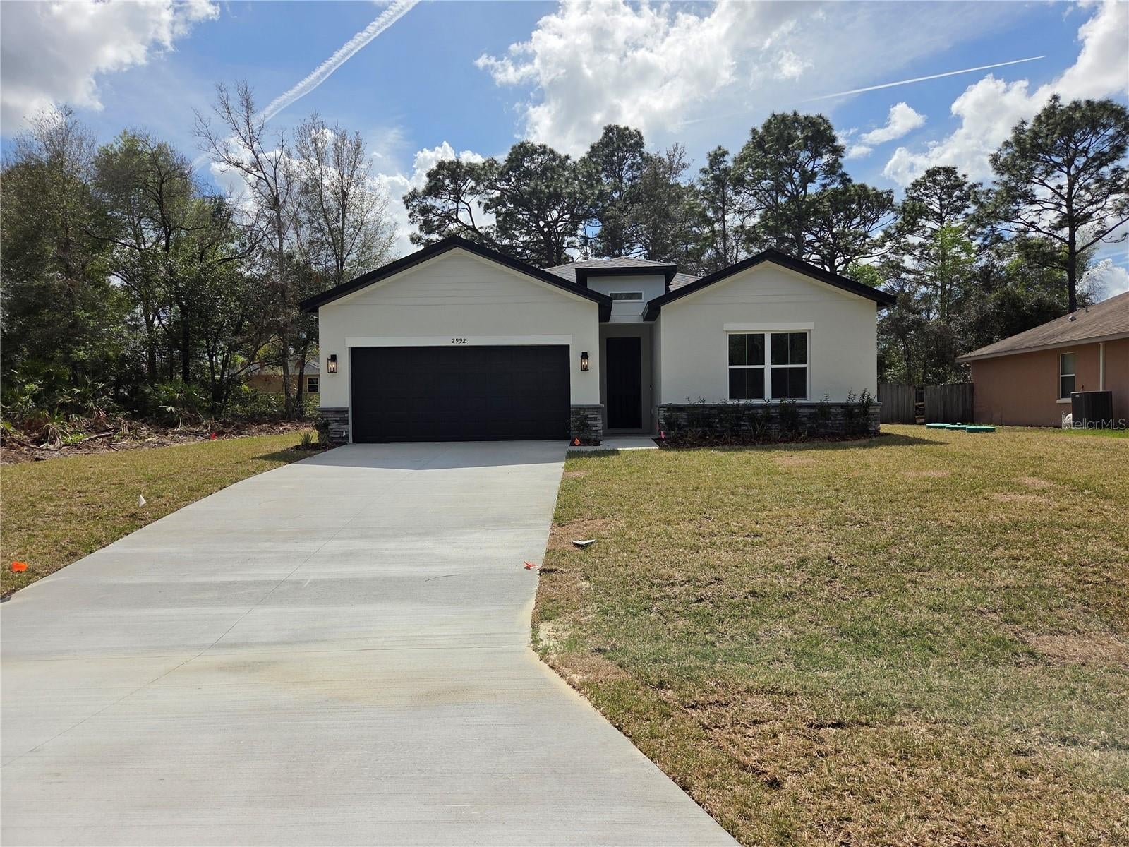2992 W Hamlet Place — photo