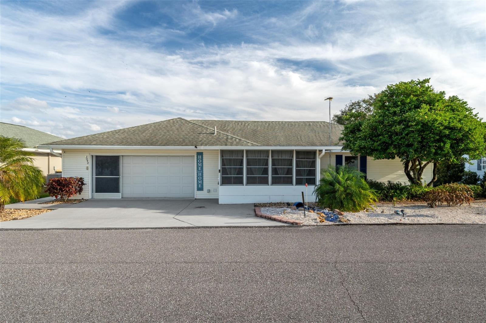 7040 Tamarind Drive — photo