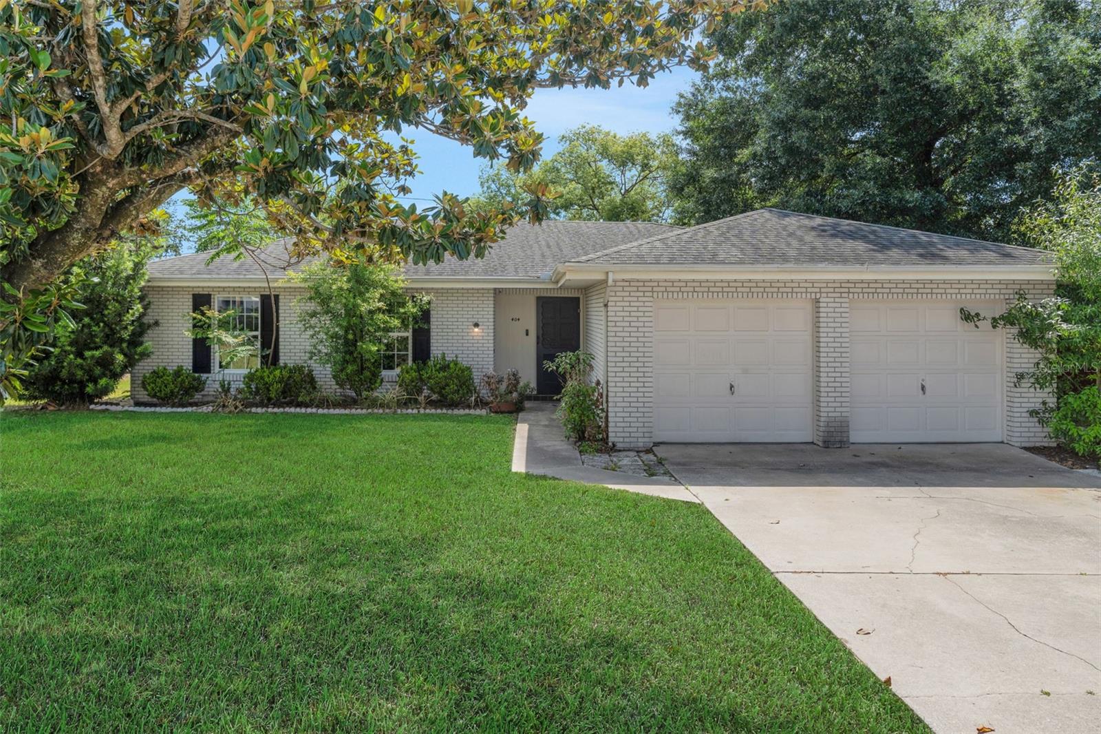 404 Lake Ned Road — photo