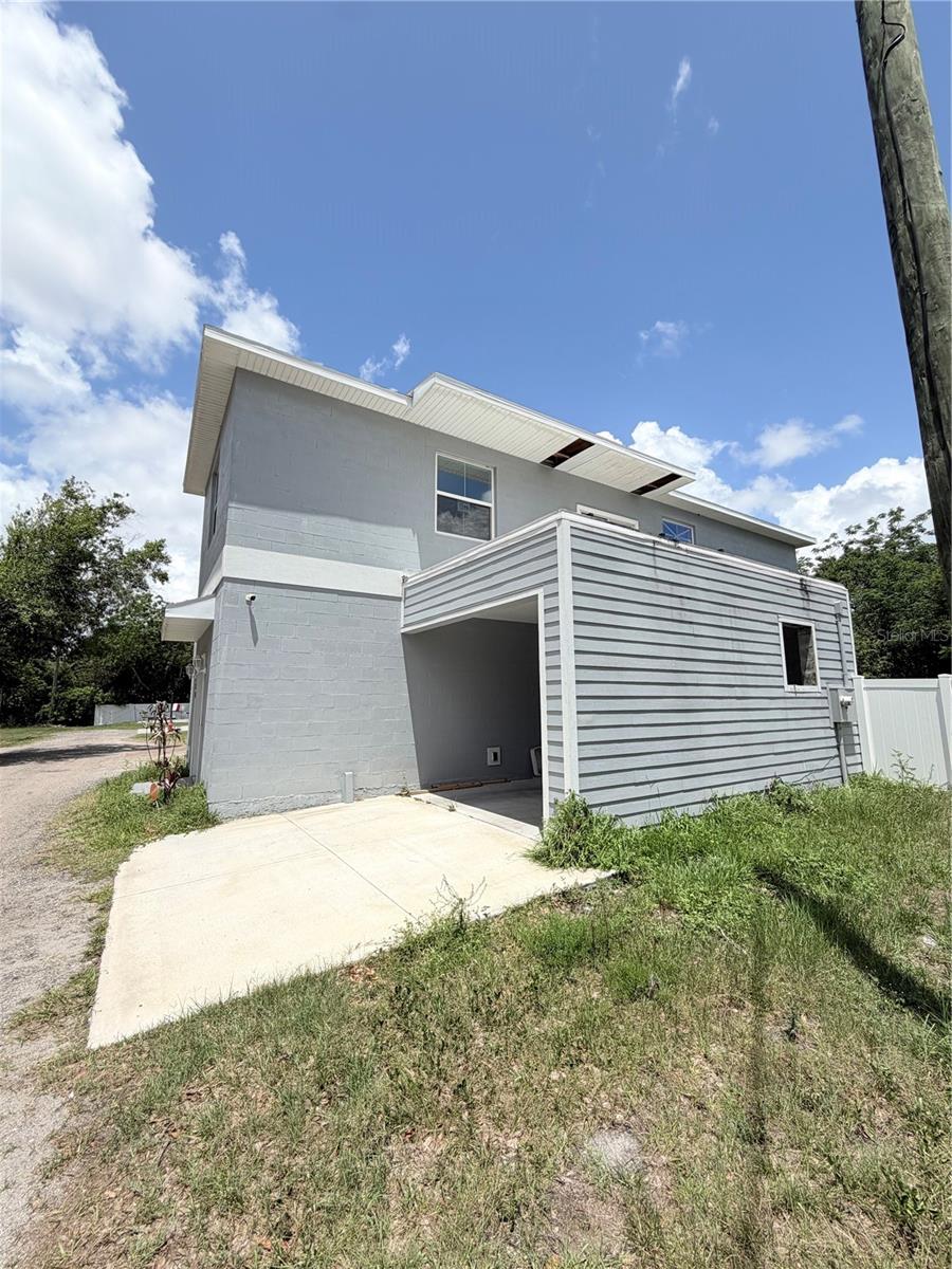 3180 Lincoln Street — photo