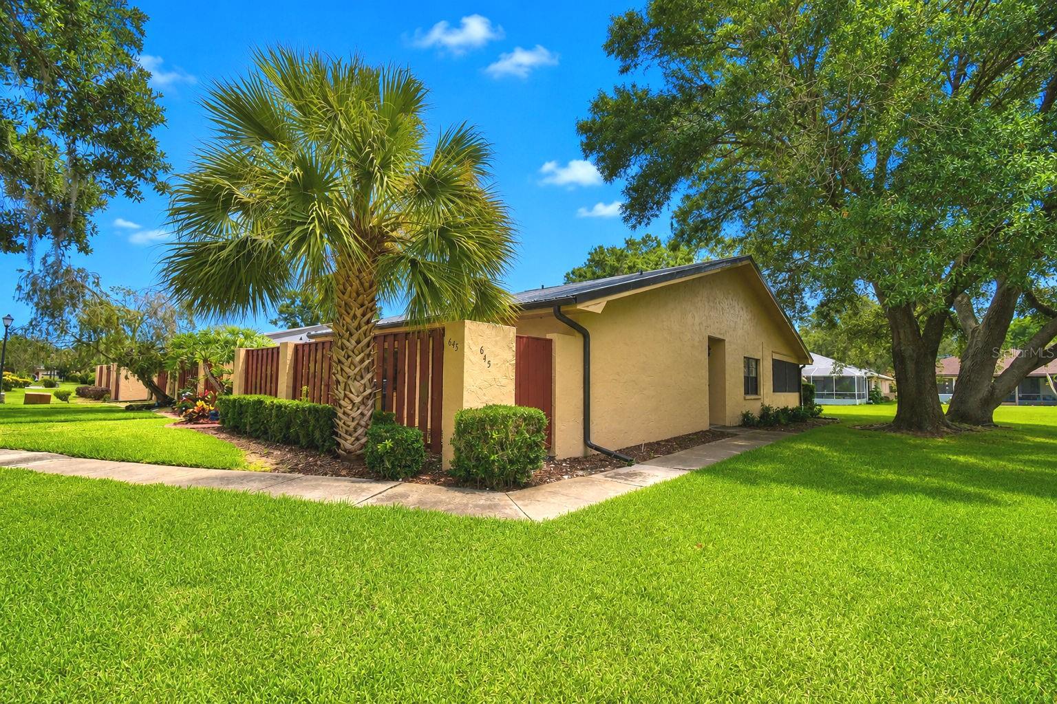 645 Broadmoor Circle 645 — photo