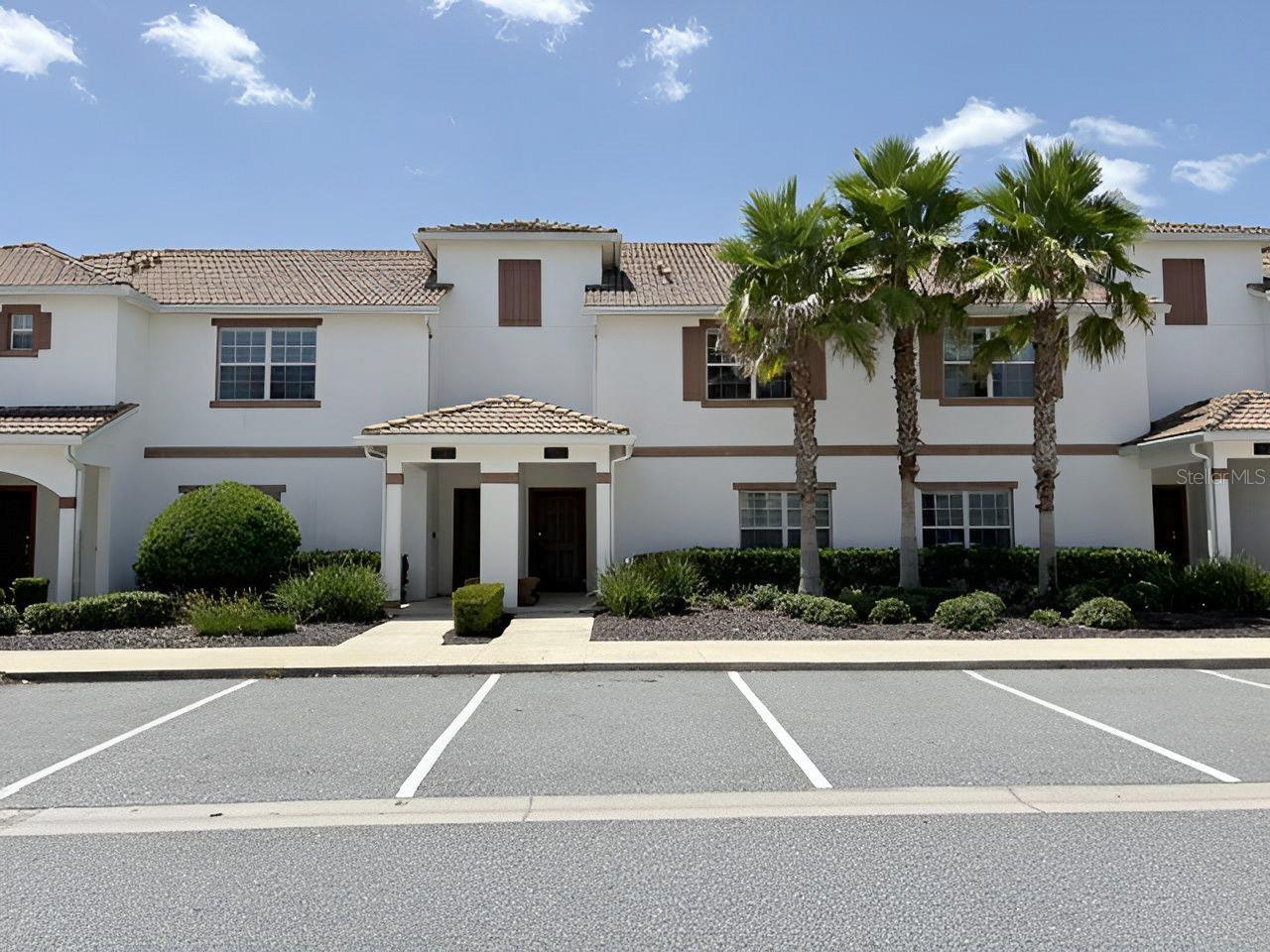 1592 Moon Valley Drive — photo