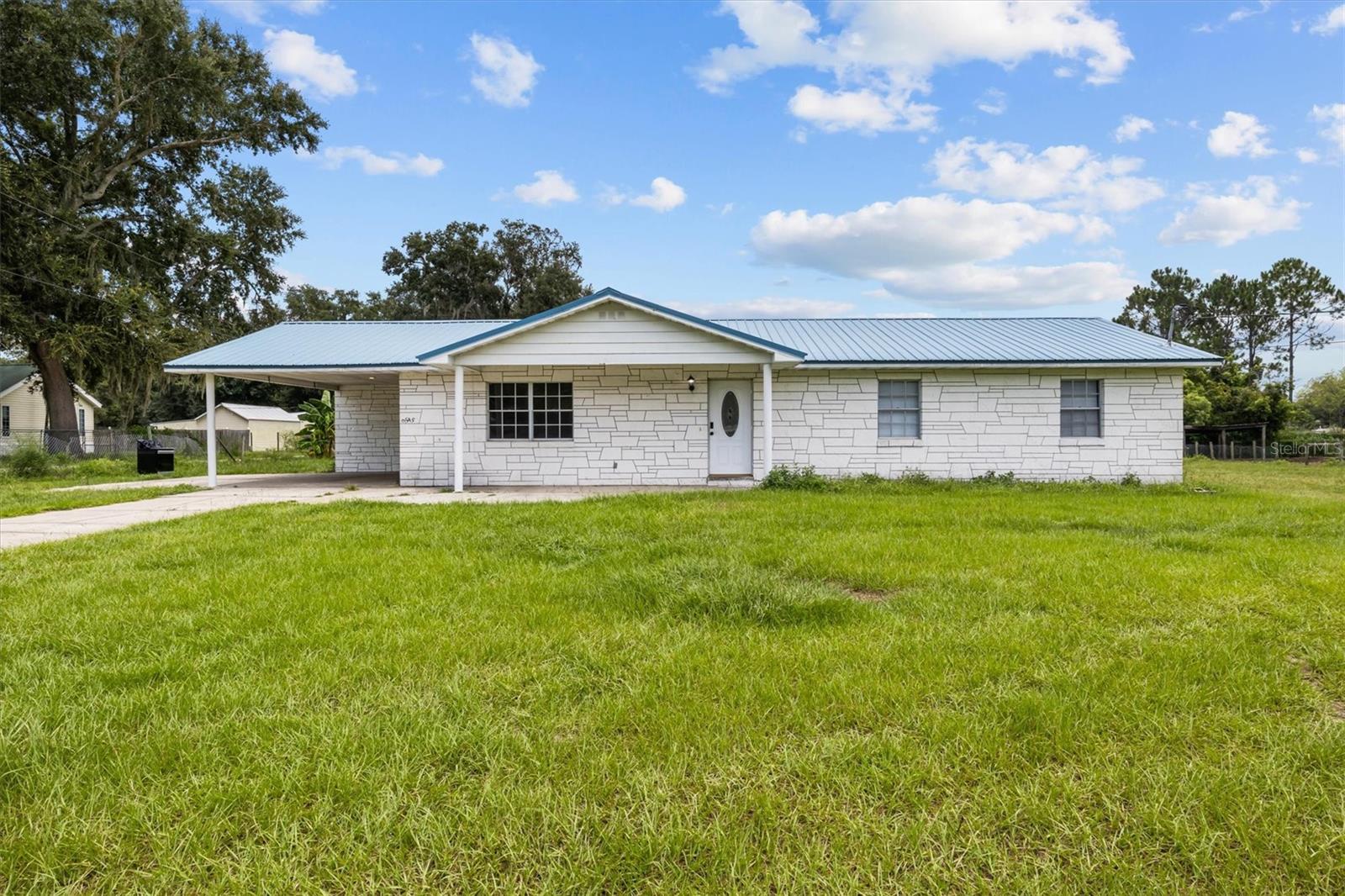 9545 State Road 33 N — photo