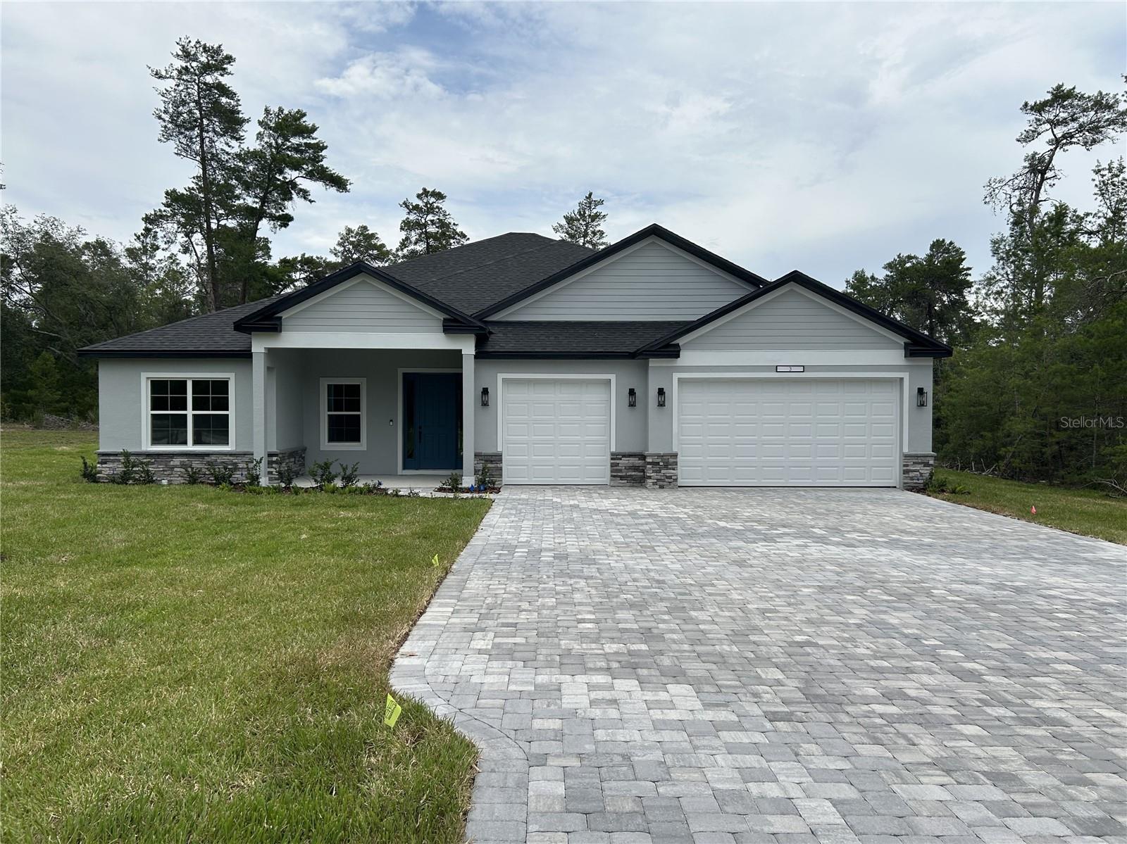 3064 W Pine Ridge Boulevard — photo