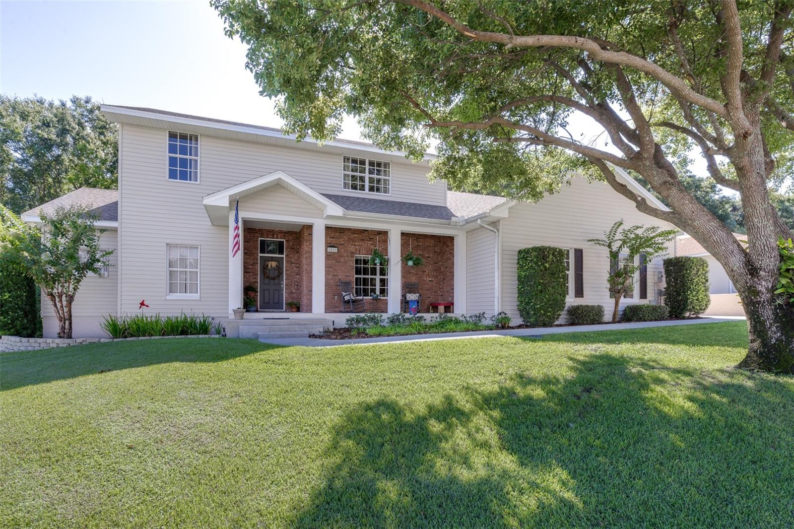1016 S Lake Mariam Drive — photo
